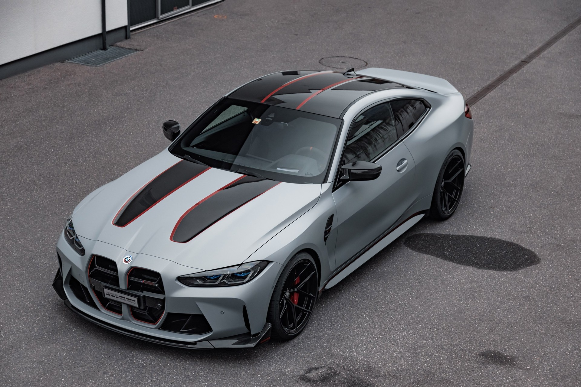 BMW M4 CSL Coupé-image-2