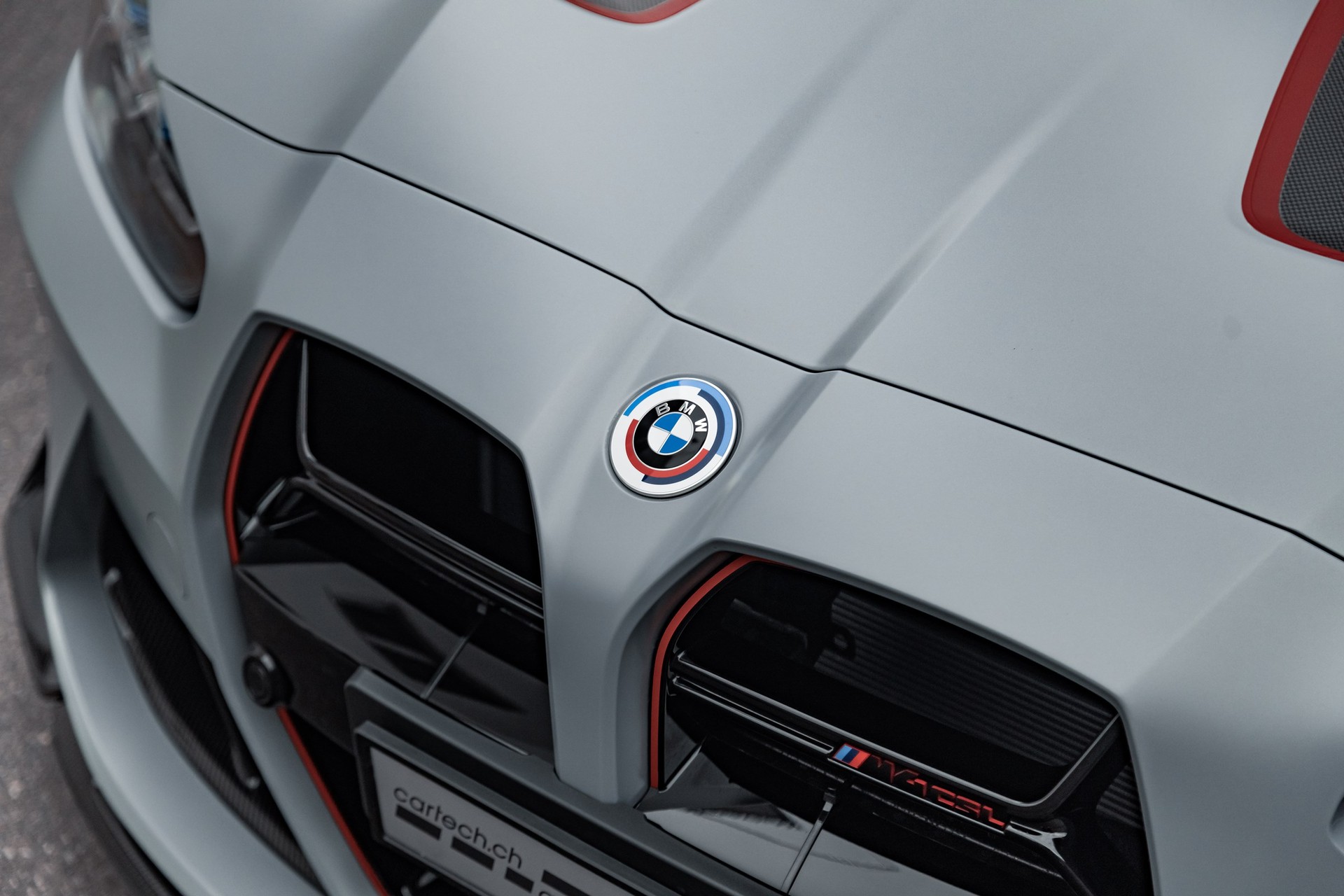 BMW M4 CSL Coupé-image-13
