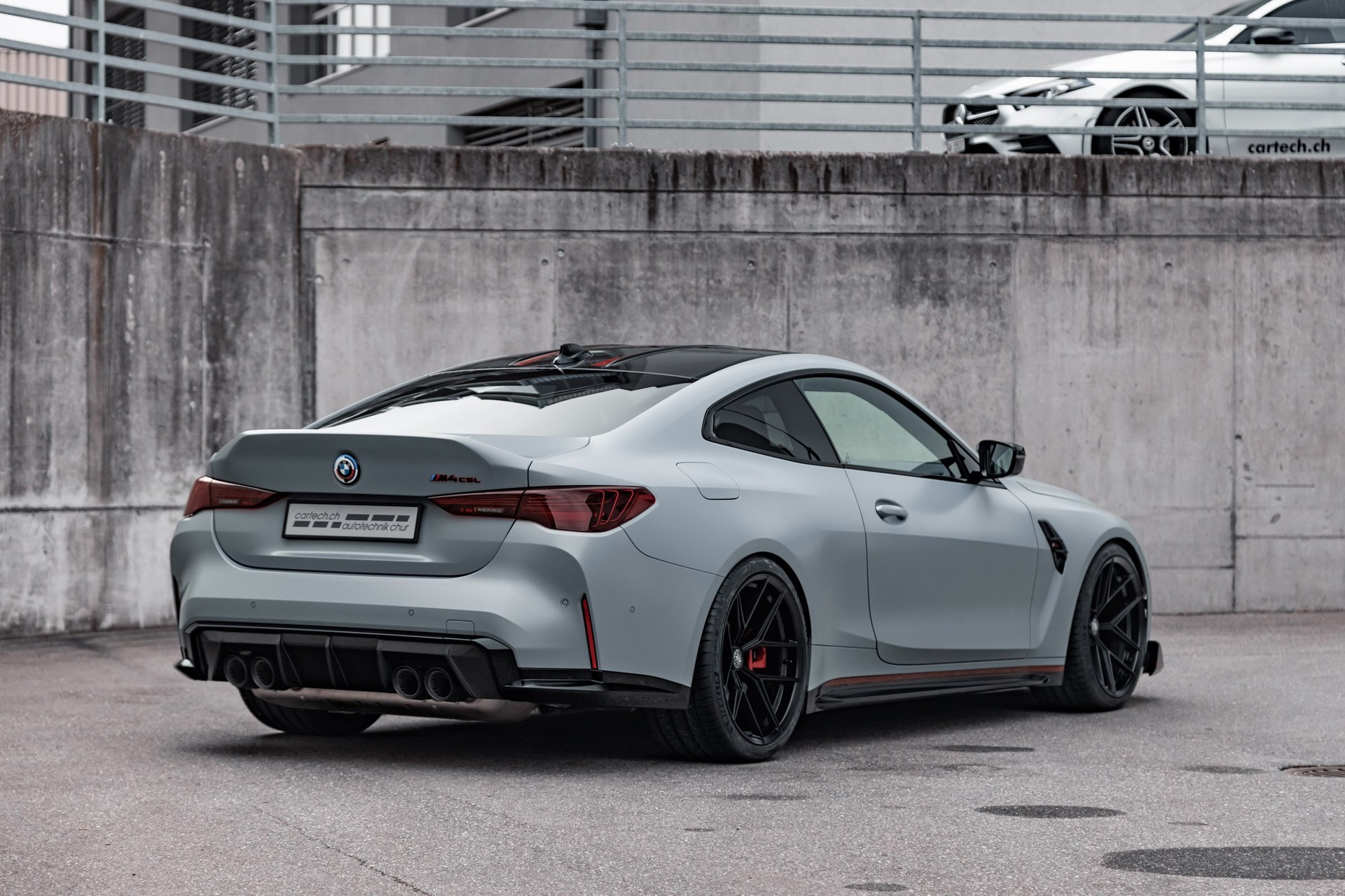 BMW M4 CSL Coupé-image-15