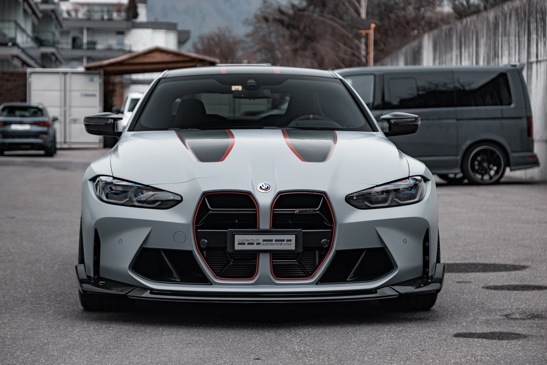 BMW M4 CSL Coupé-image-5