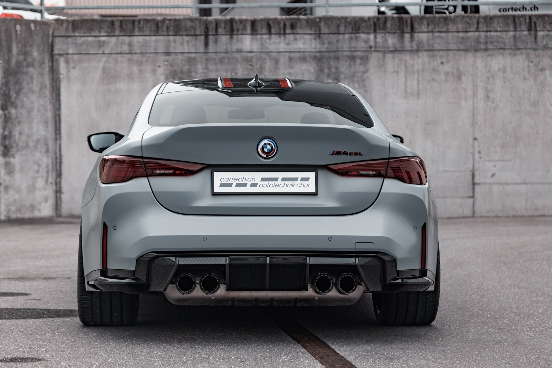 BMW M4 CSL Coupé-image-7