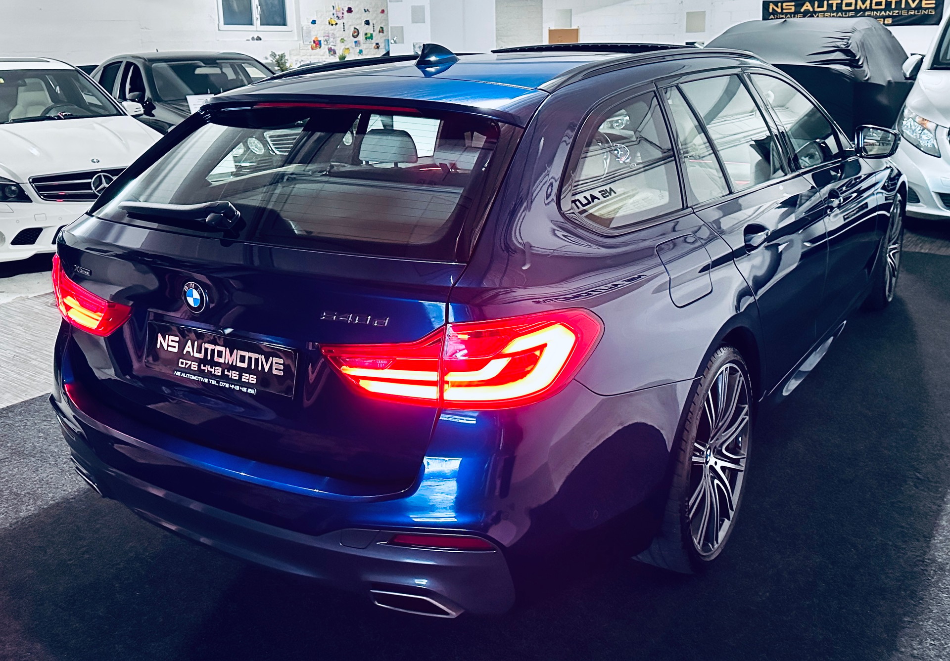BMW 540d xDrive Touring M Sport Steptronic-image-3