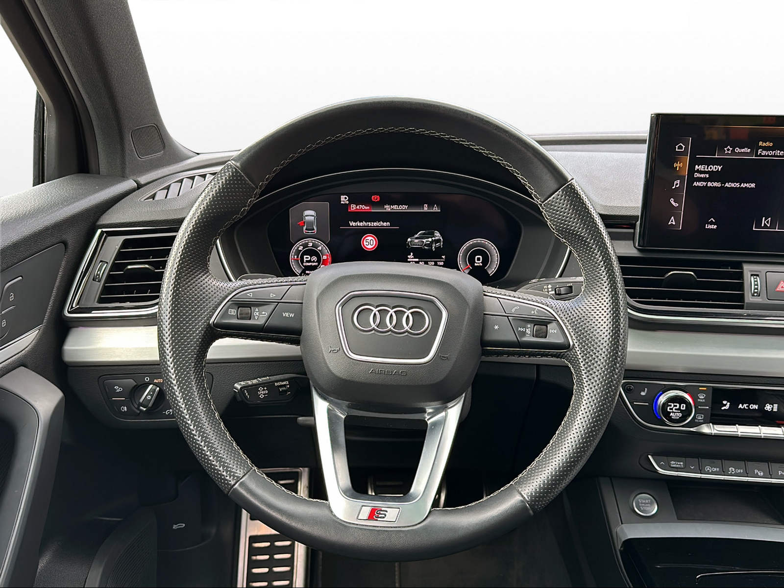 AUDI Q5 40 TDI S-line quattro S-tronic-image-3