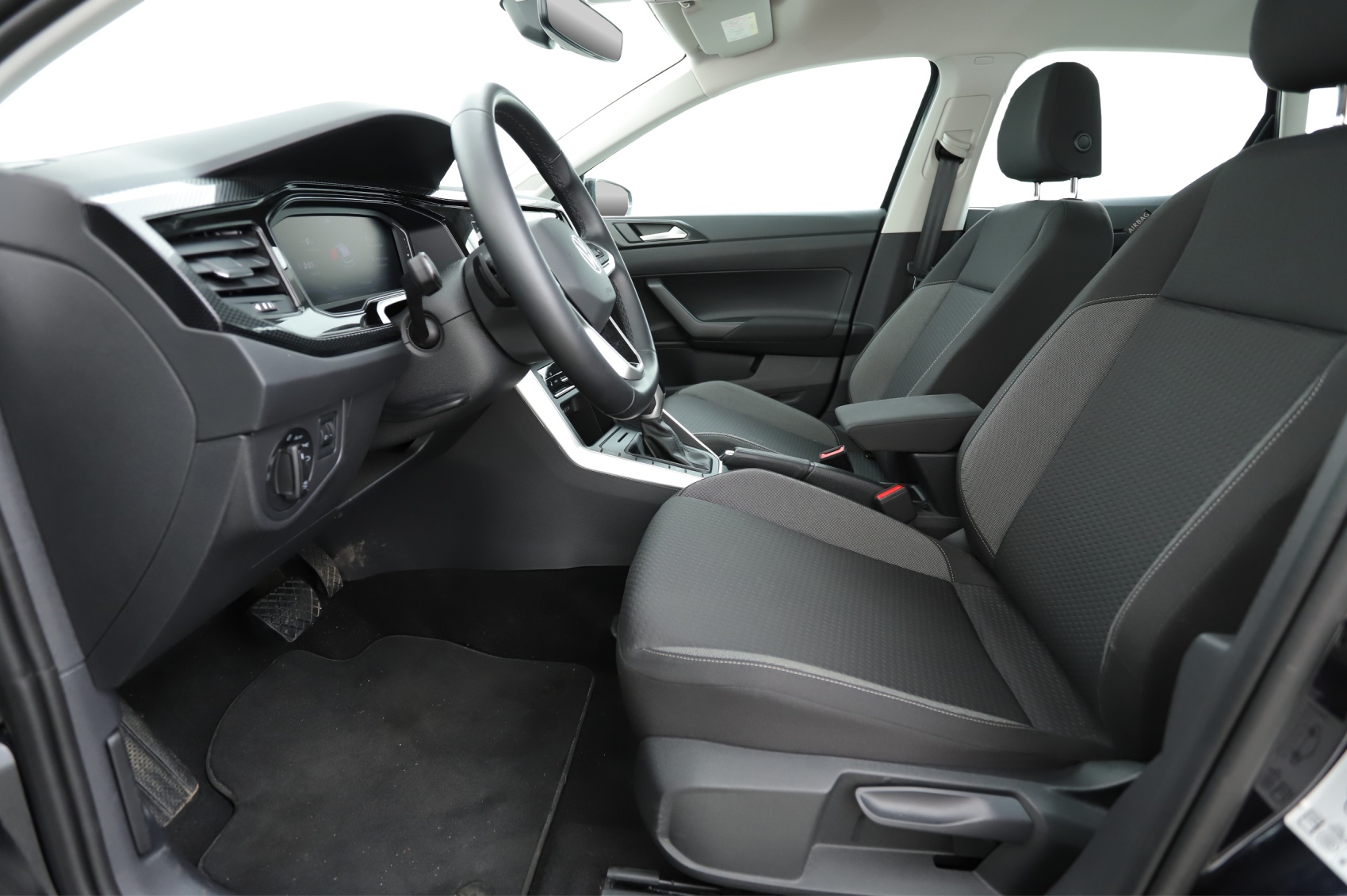 VW Polo 1.0 TSI Life DSG-image-8