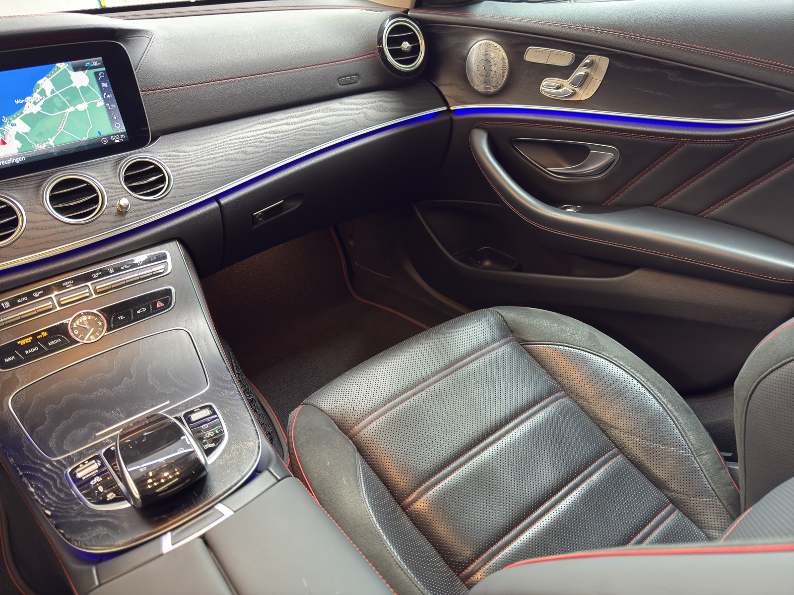 MERCEDES-BENZ E 53 AMG 4Matic+ T-Modell-image-5