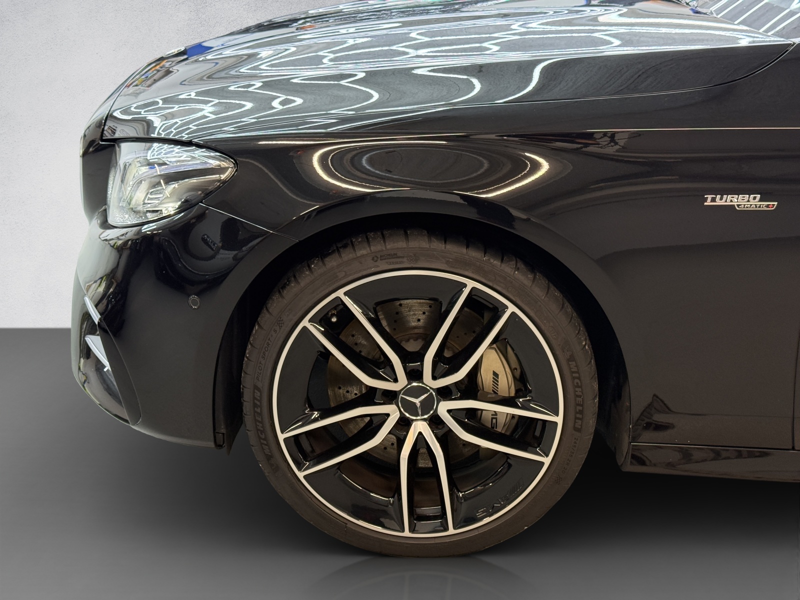 MERCEDES-BENZ E 53 AMG 4Matic+ T-Modell-image-6