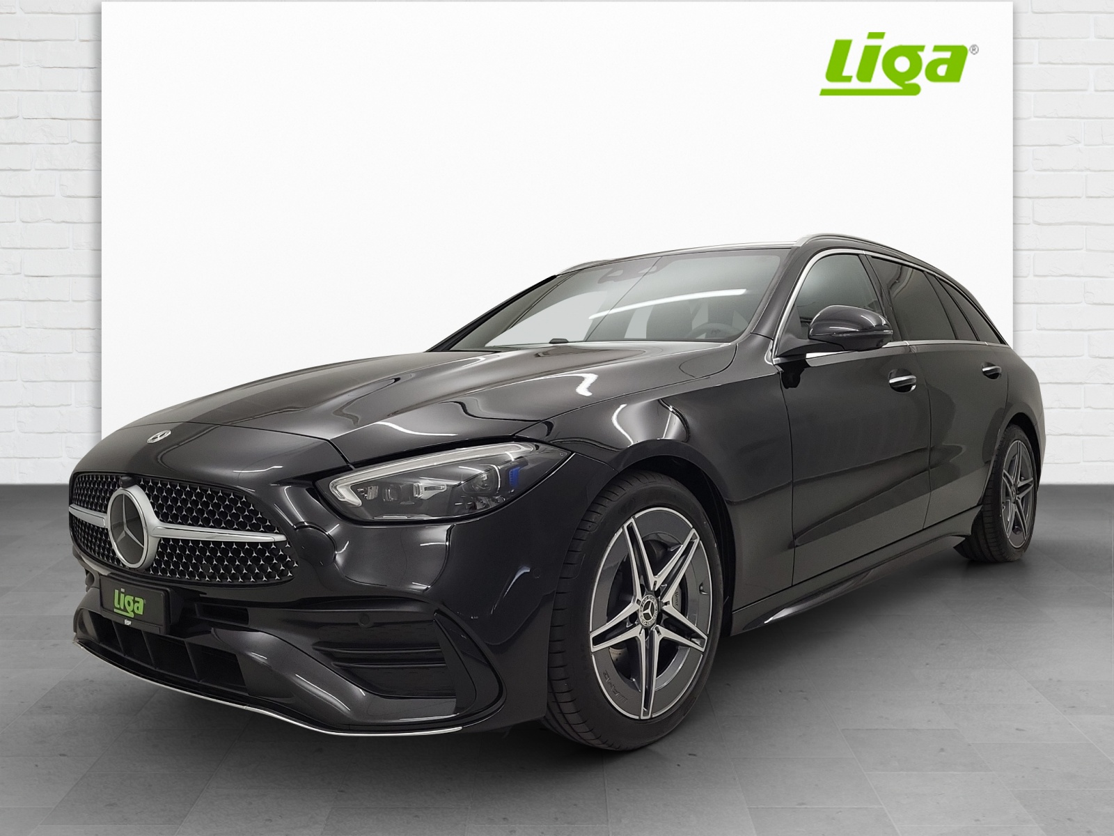 MERCEDES-BENZ C 220 d AMG Line 4Matic Swiss Star T-image-1