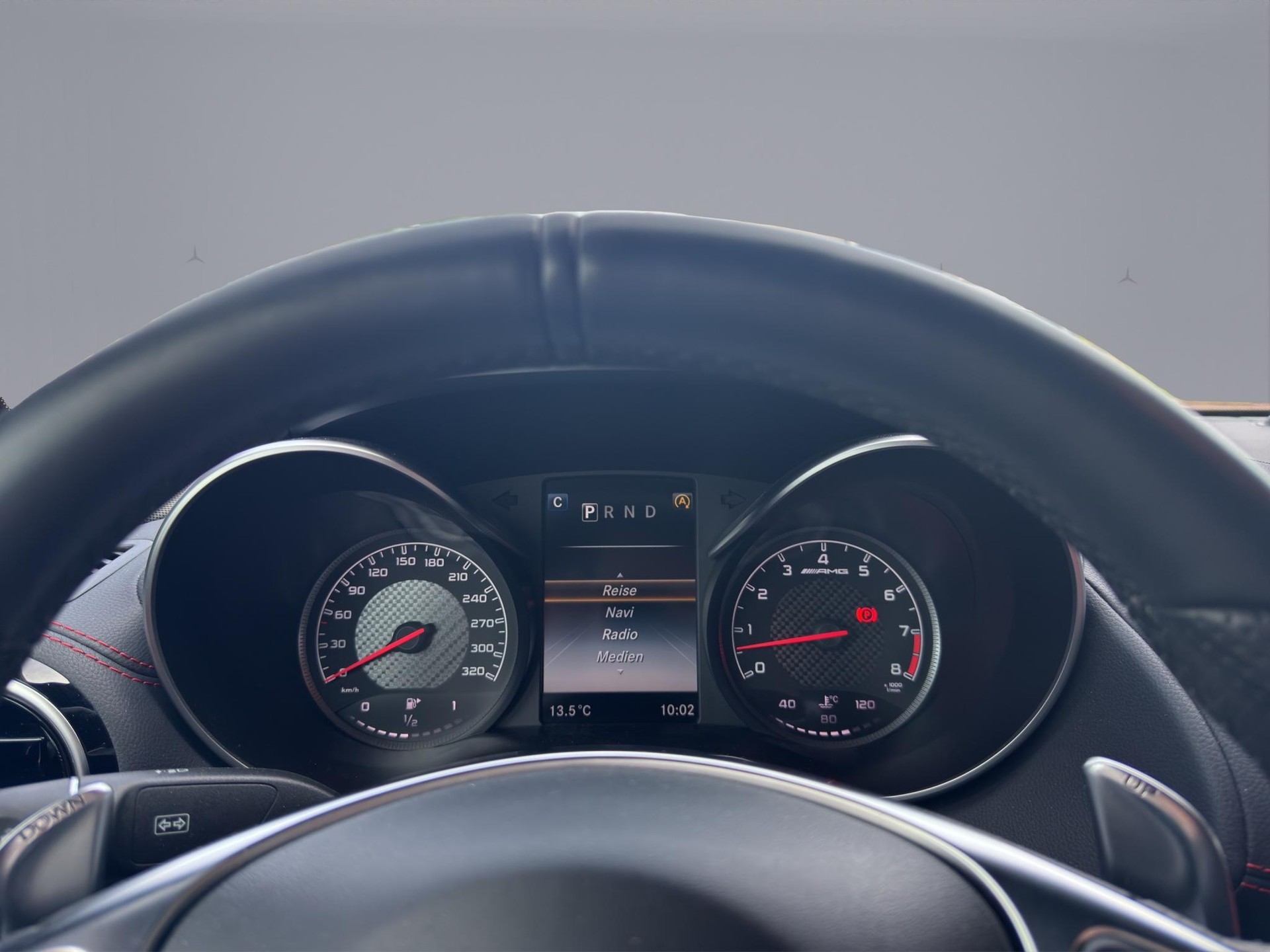 MERCEDES-BENZ AMG GT Coupé-image-10