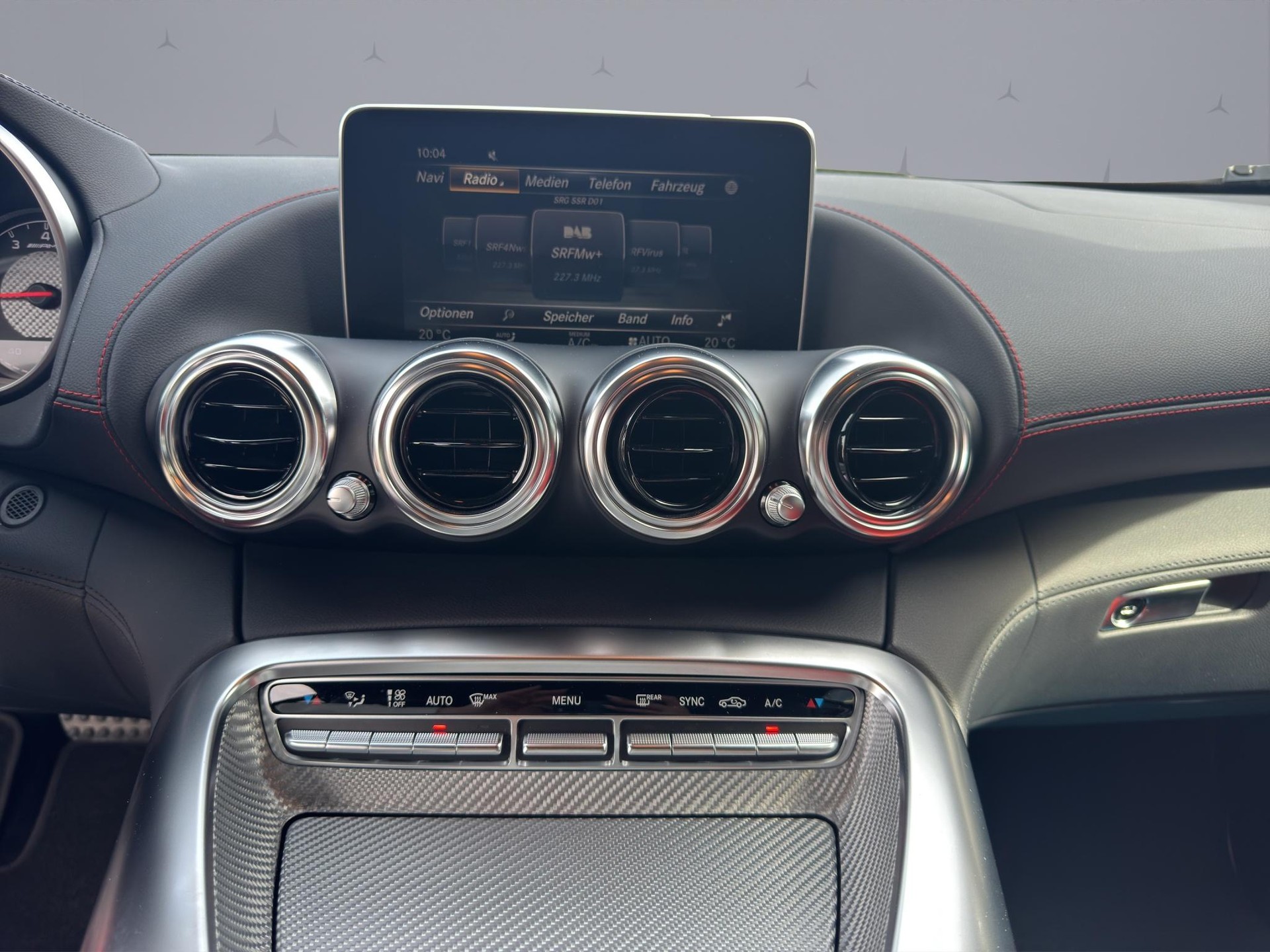 MERCEDES-BENZ AMG GT Coupé-image-14