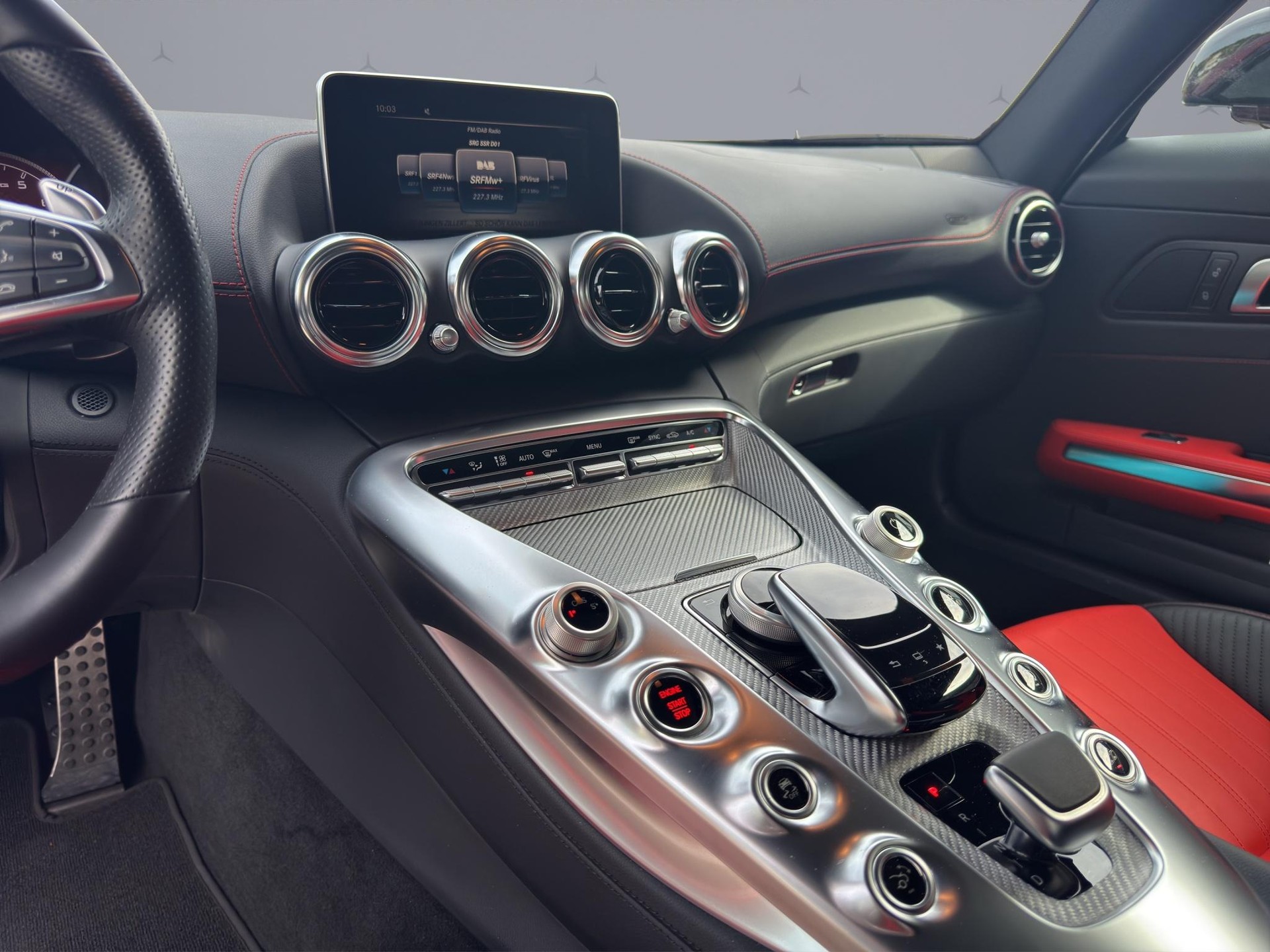 MERCEDES-BENZ AMG GT Coupé-image-13