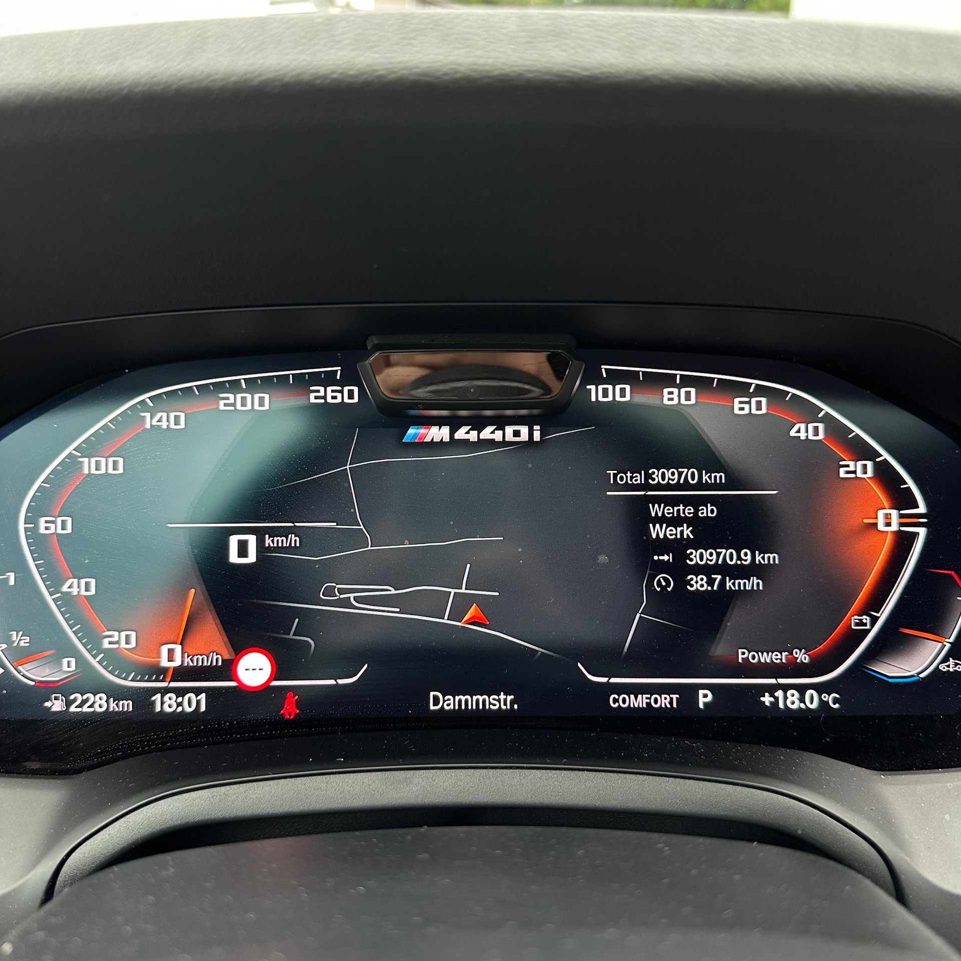 BMW M440i xDrive 48V Gran Coupé Steptronic-image-26