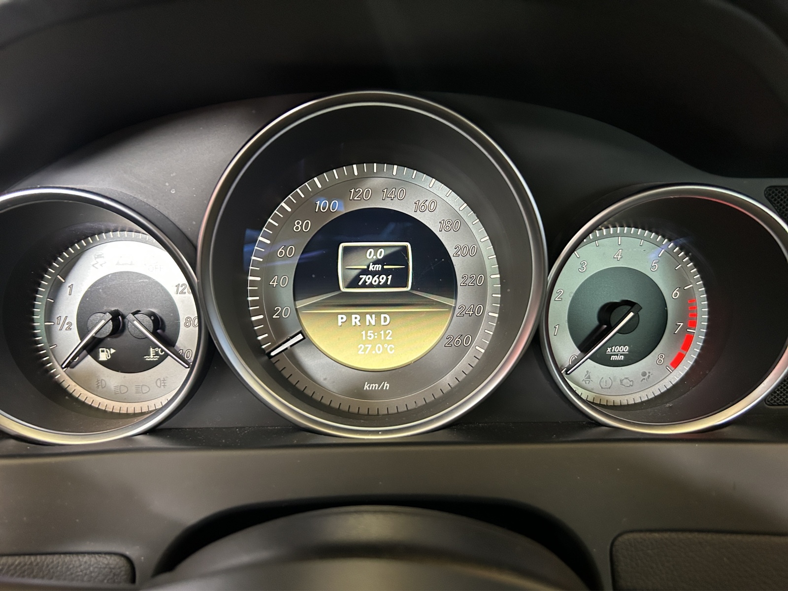 MERCEDES-BENZ C 180 BlueEfficiency Avantgarde 7G-Tronic-image-15
