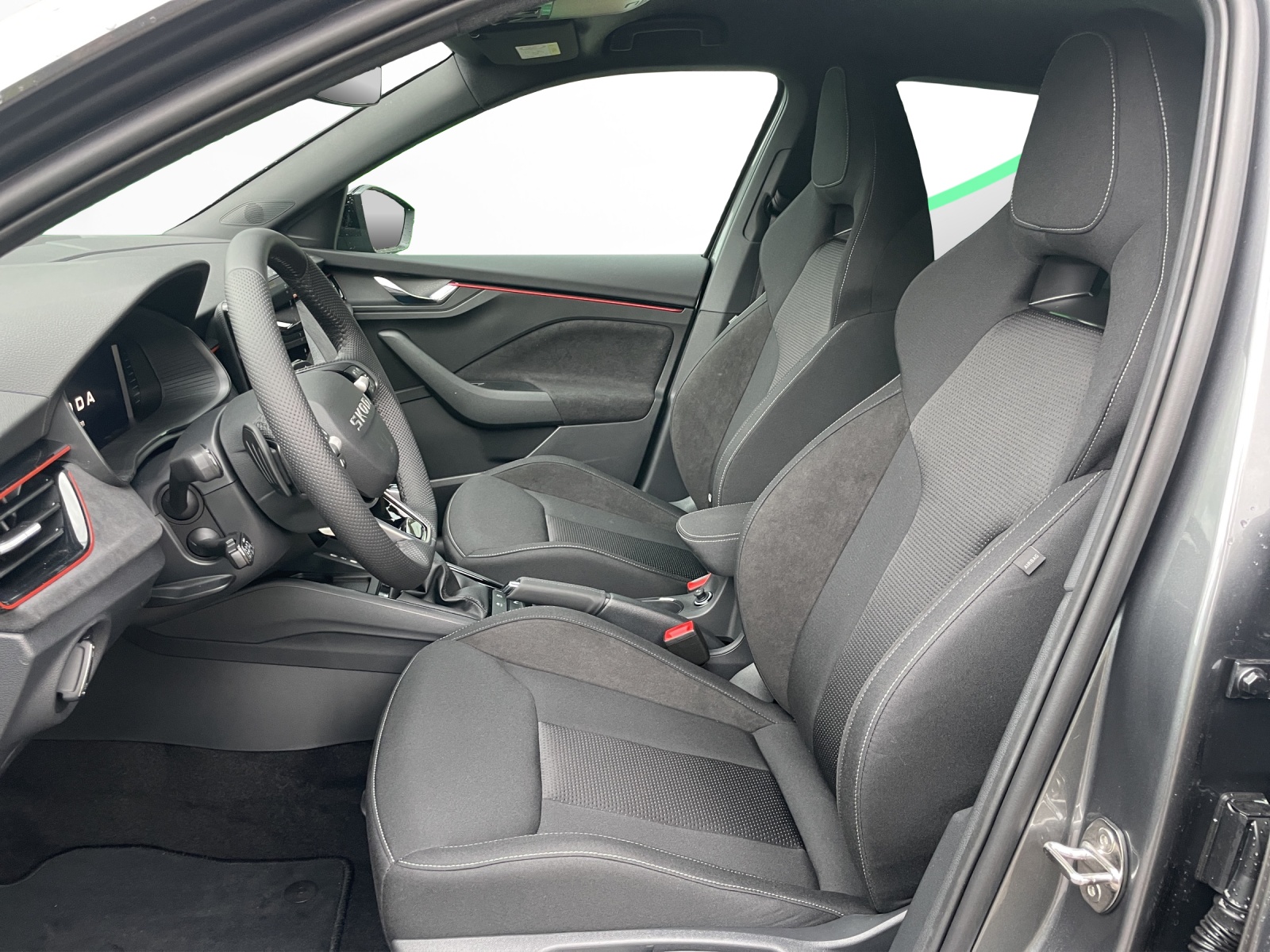 SKODA Kamiq 1.0 TSI Dynamic DSG-image-6