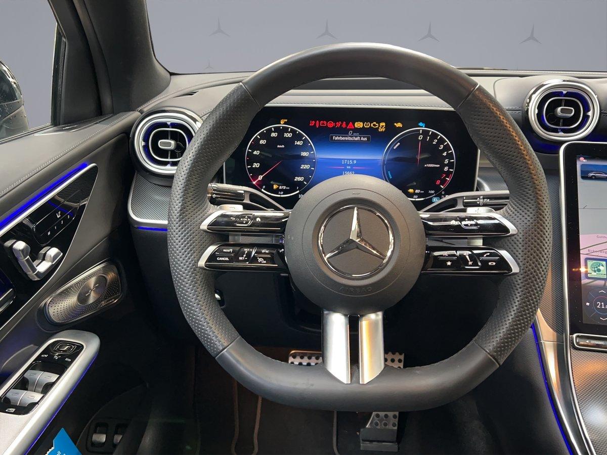 MERCEDES-BENZ GLC 400 e AMG Line 4matic Coupé-image-9