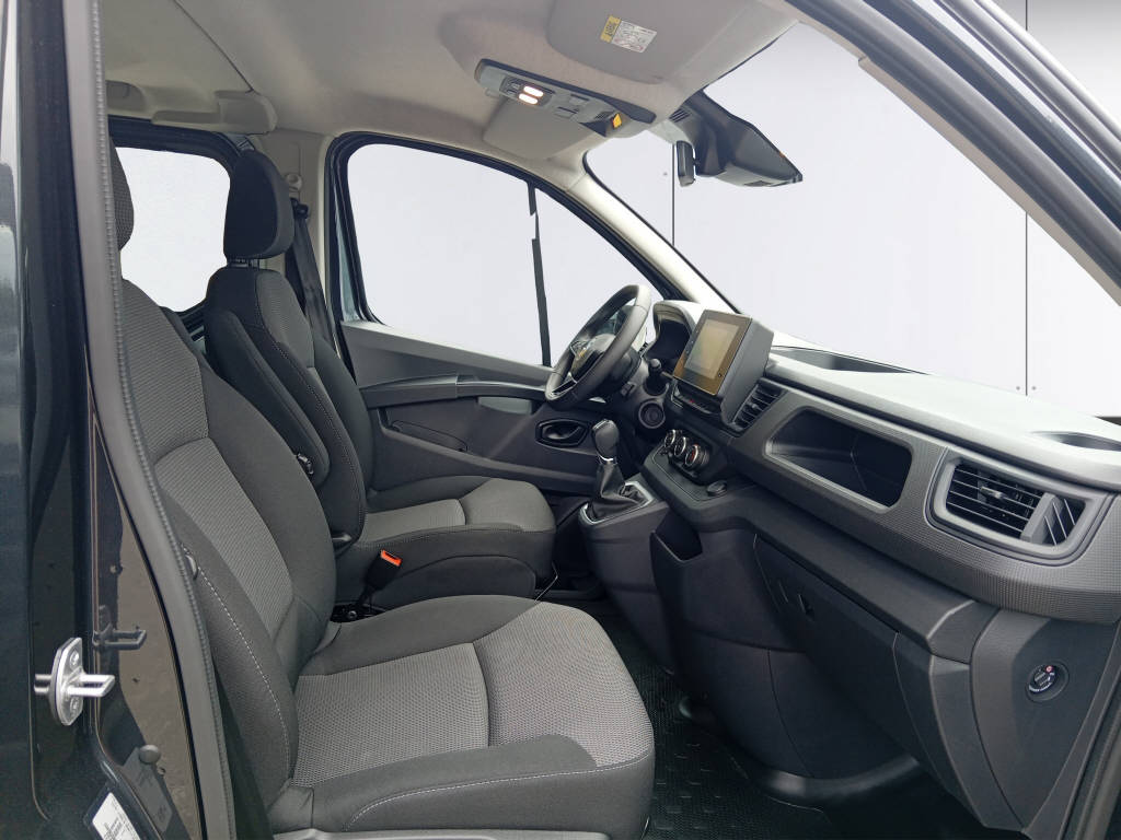 RENAULT Trafic Grand Passenger 2.0 dCi evolution-image-14
