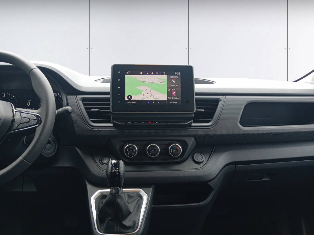 RENAULT Trafic Grand Passenger 2.0 dCi evolution-image-13