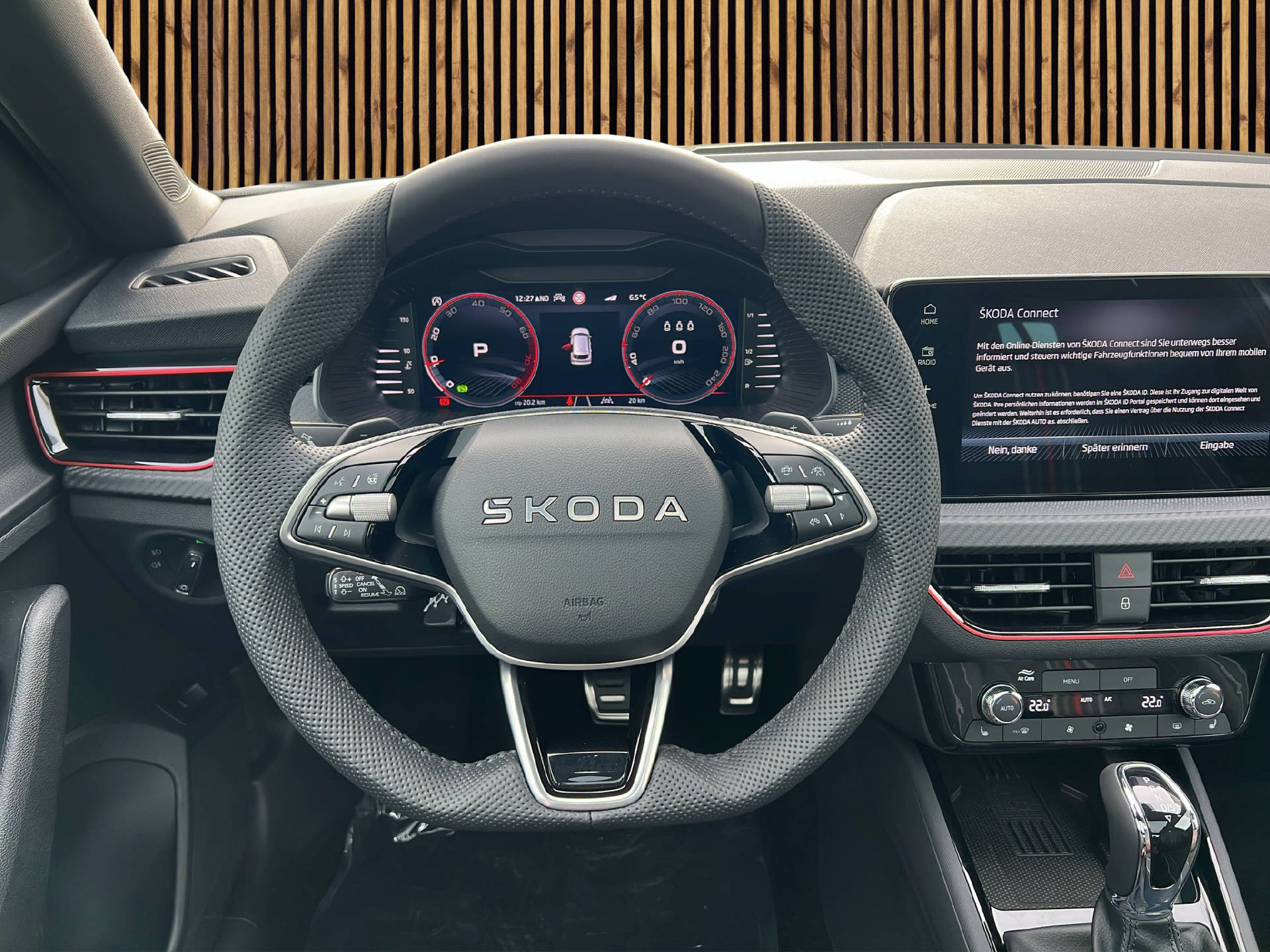 SKODA Kamiq 1.5 TSI Monte Carlo DSG-image-10