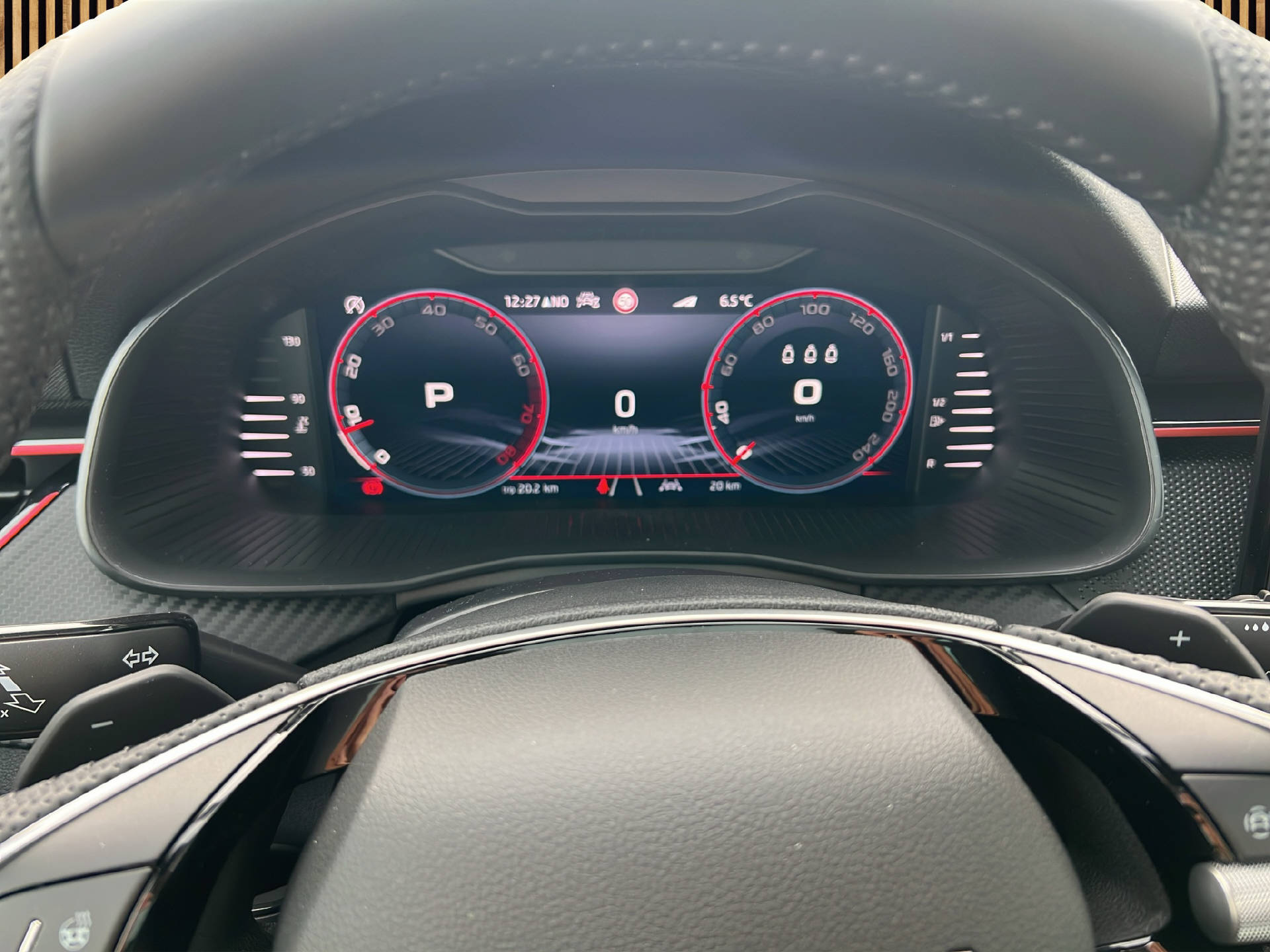 SKODA Kamiq 1.5 TSI Monte Carlo DSG-image-9
