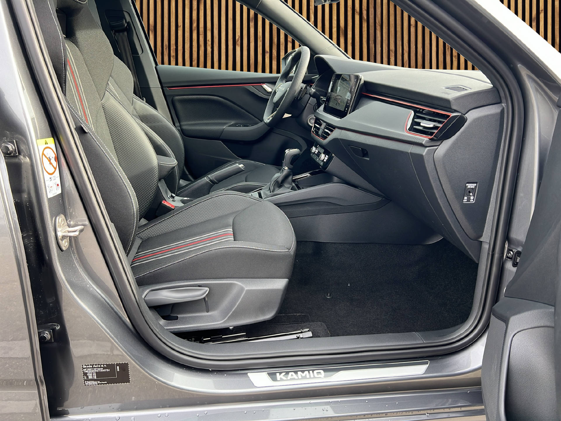 SKODA Kamiq 1.5 TSI Monte Carlo DSG-image-15