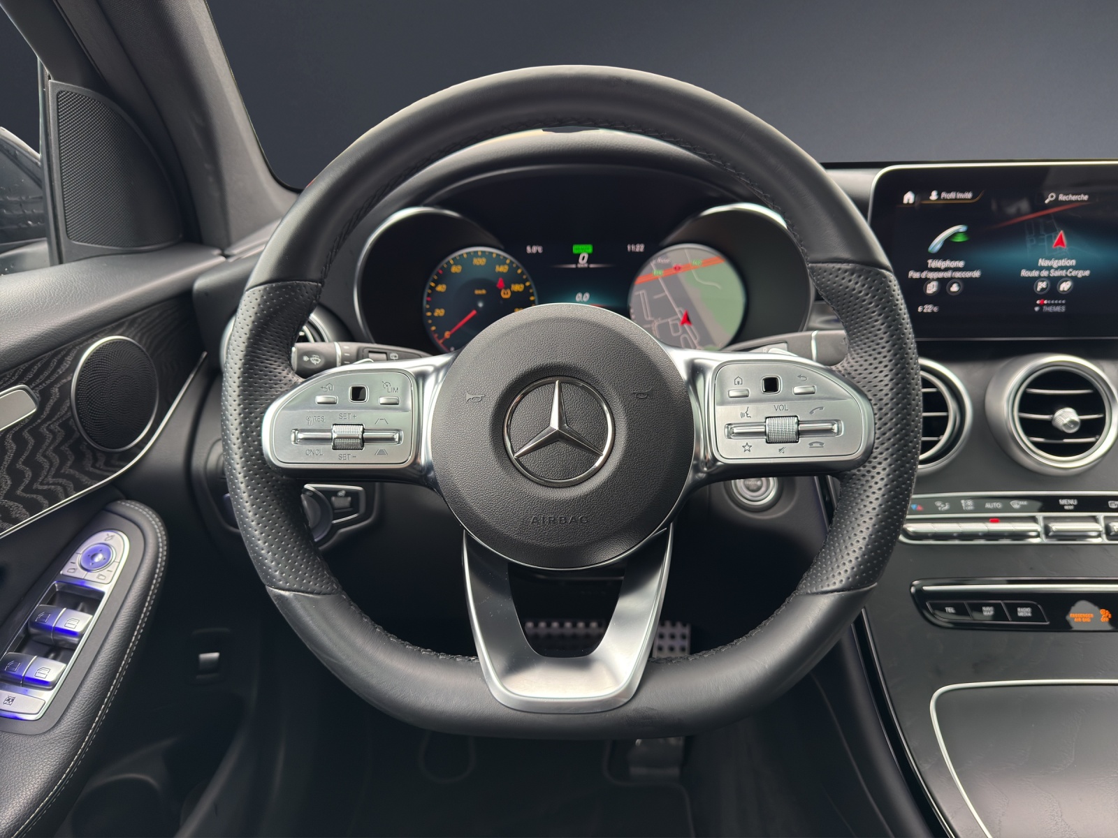 Image MERCEDES-BENZ GLC-200 GLC 200 AMG Line 4Matic 9G-Tronic