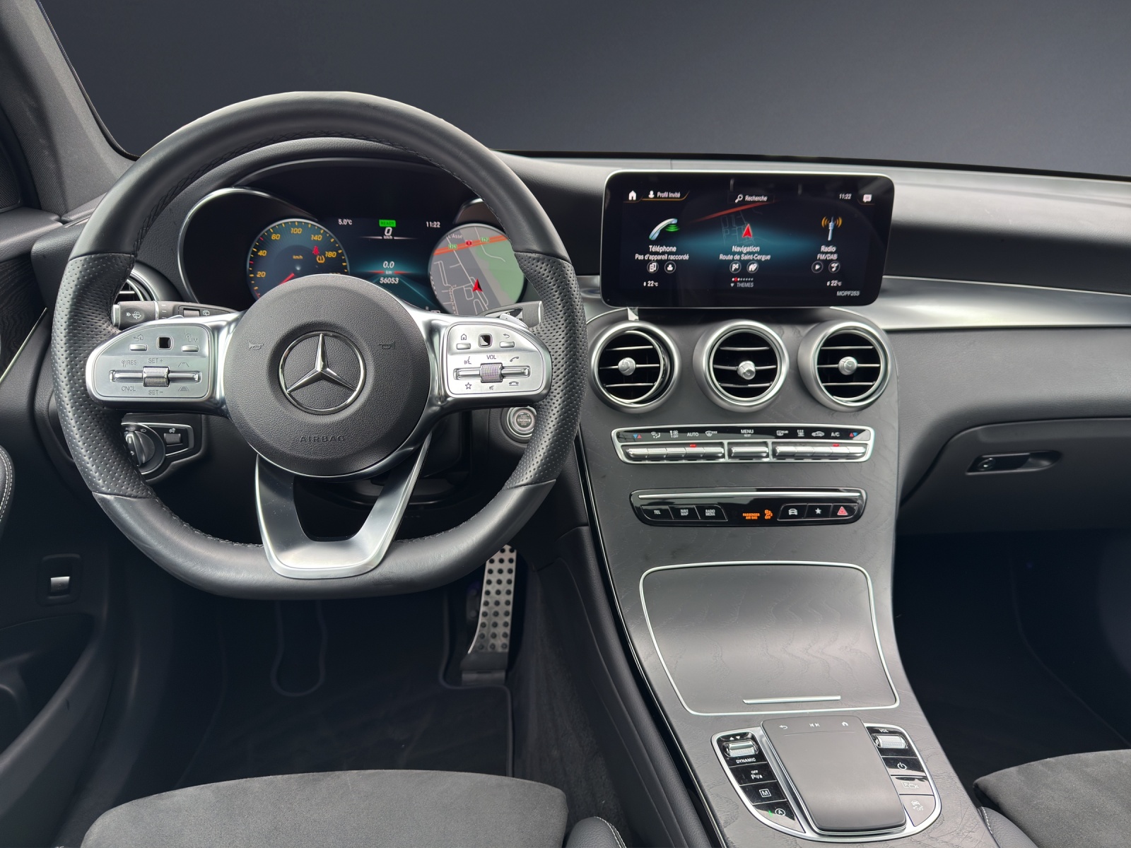 Image MERCEDES-BENZ GLC-200 GLC 200 AMG Line 4Matic 9G-Tronic