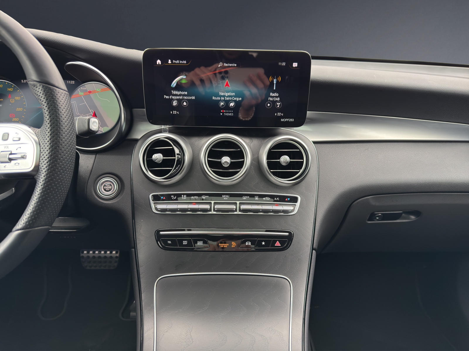 Image MERCEDES-BENZ GLC-200 GLC 200 AMG Line 4Matic 9G-Tronic