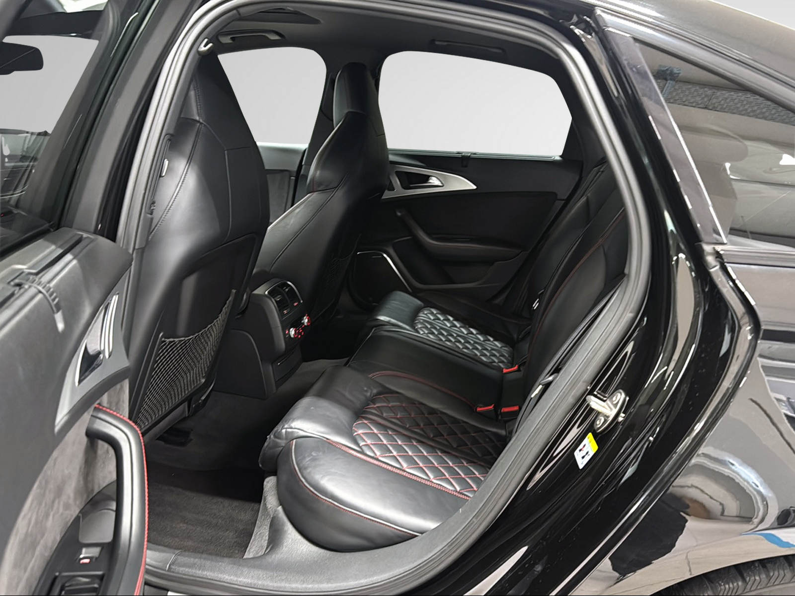 AUDI A6 Limousine 3.0 BiTDI V6 quattro competition tiptronic-image-18
