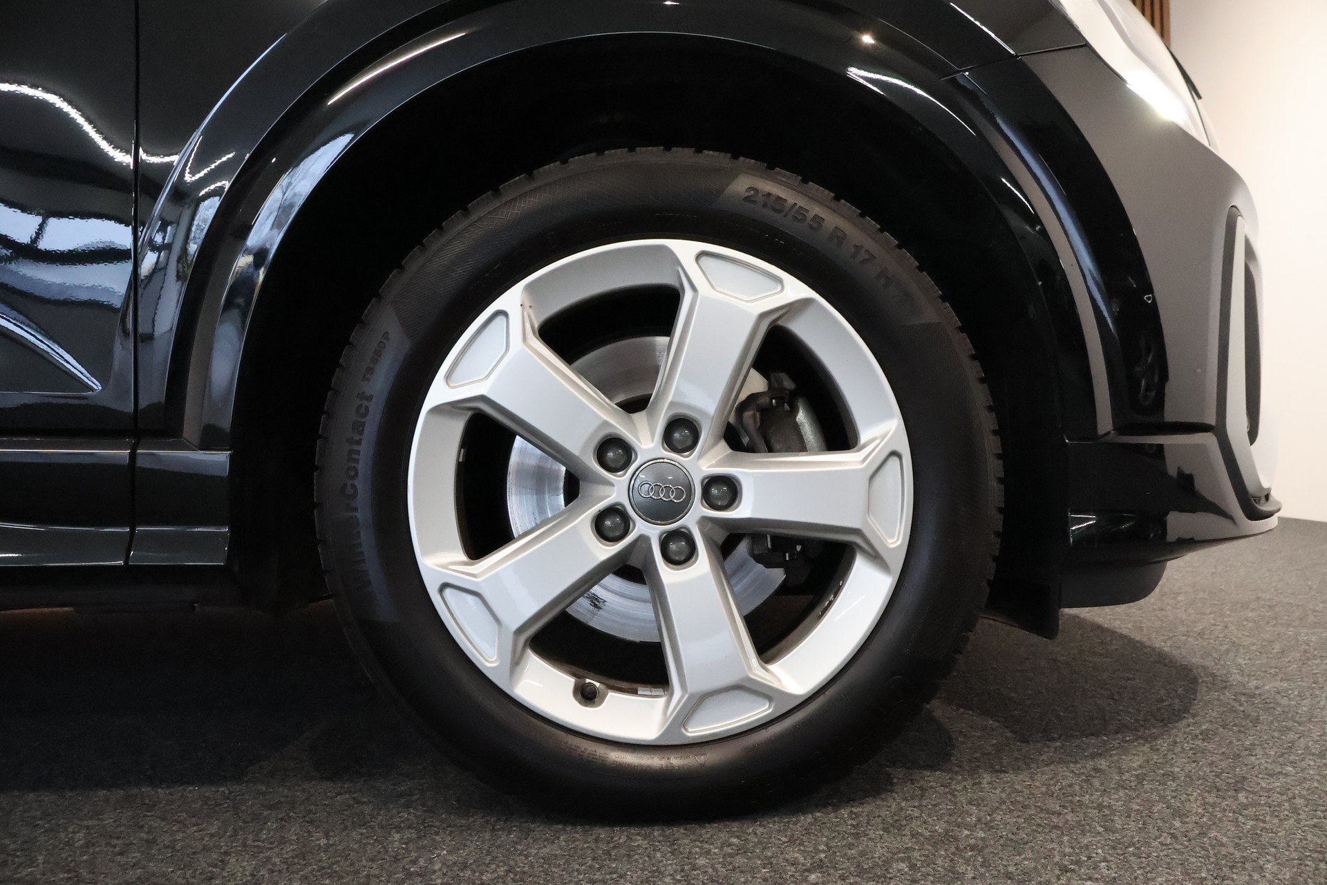 AUDI Q2 35 TDI S line quattro S-tronic-image-29
