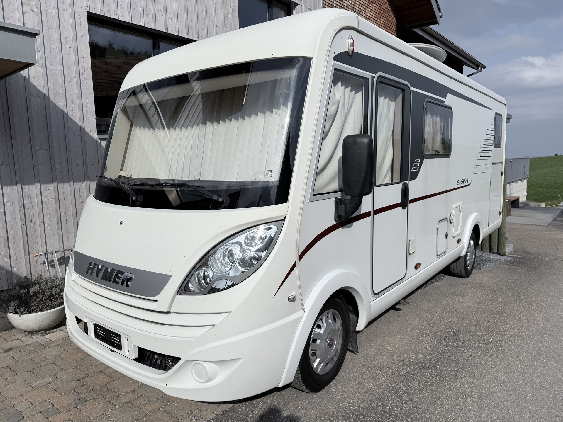 HYMER Exsis-i 578-image-3