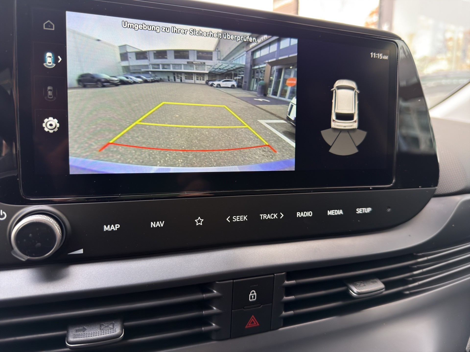 HYUNDAI i20 1.0 T-GDi Amplia-image-9