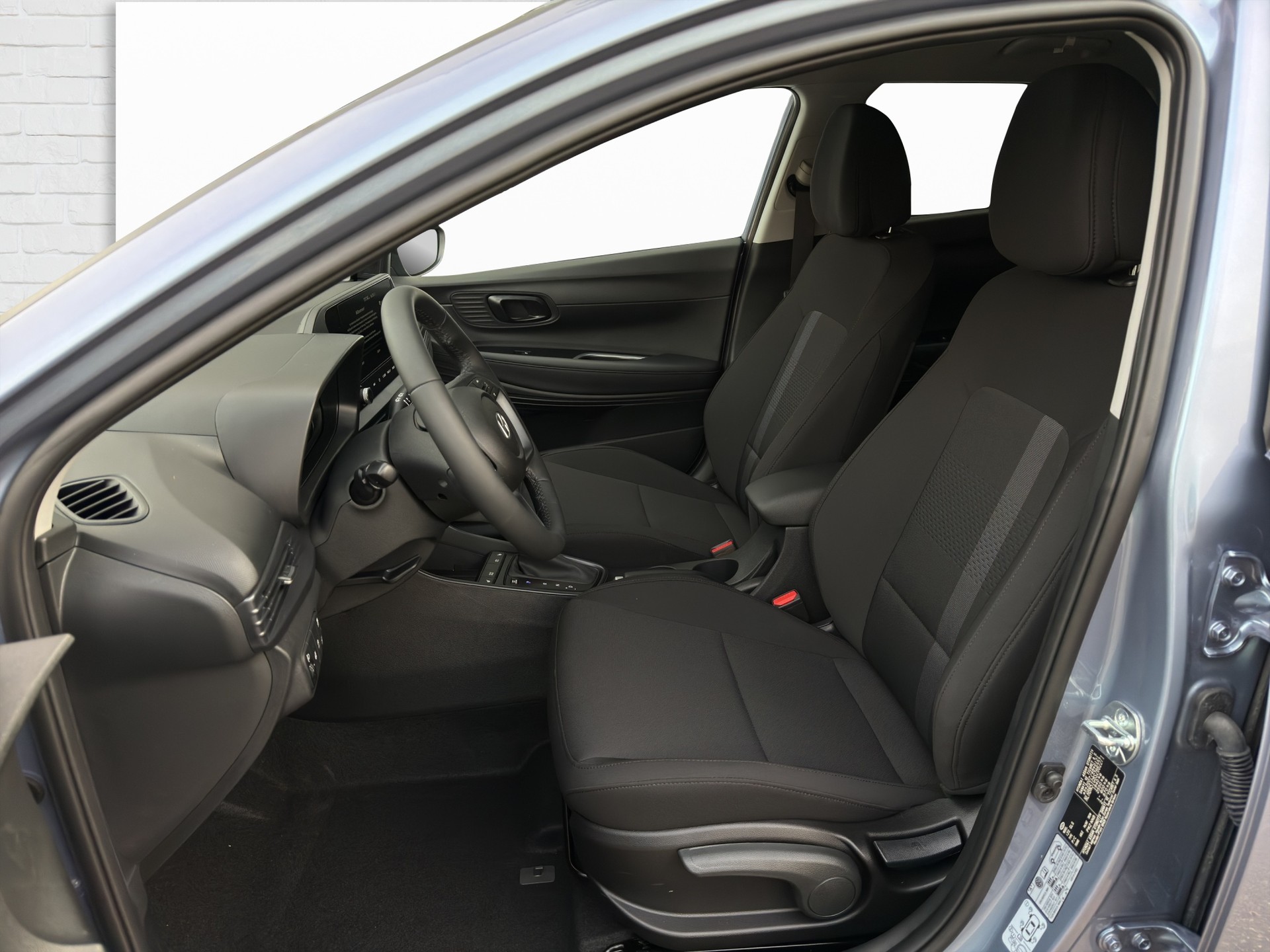 HYUNDAI i20 1.0 T-GDi Amplia-image-5