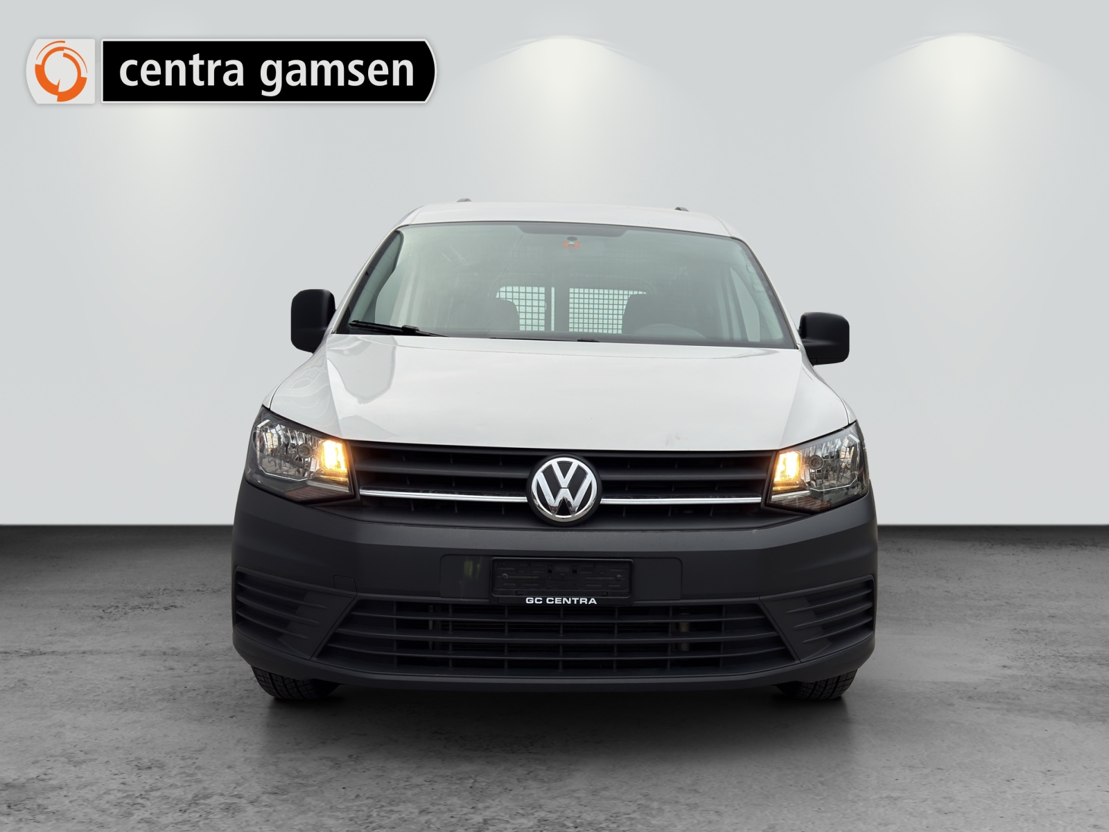 VW Caddy 2.0TDI BlueMotion Technology-image-1