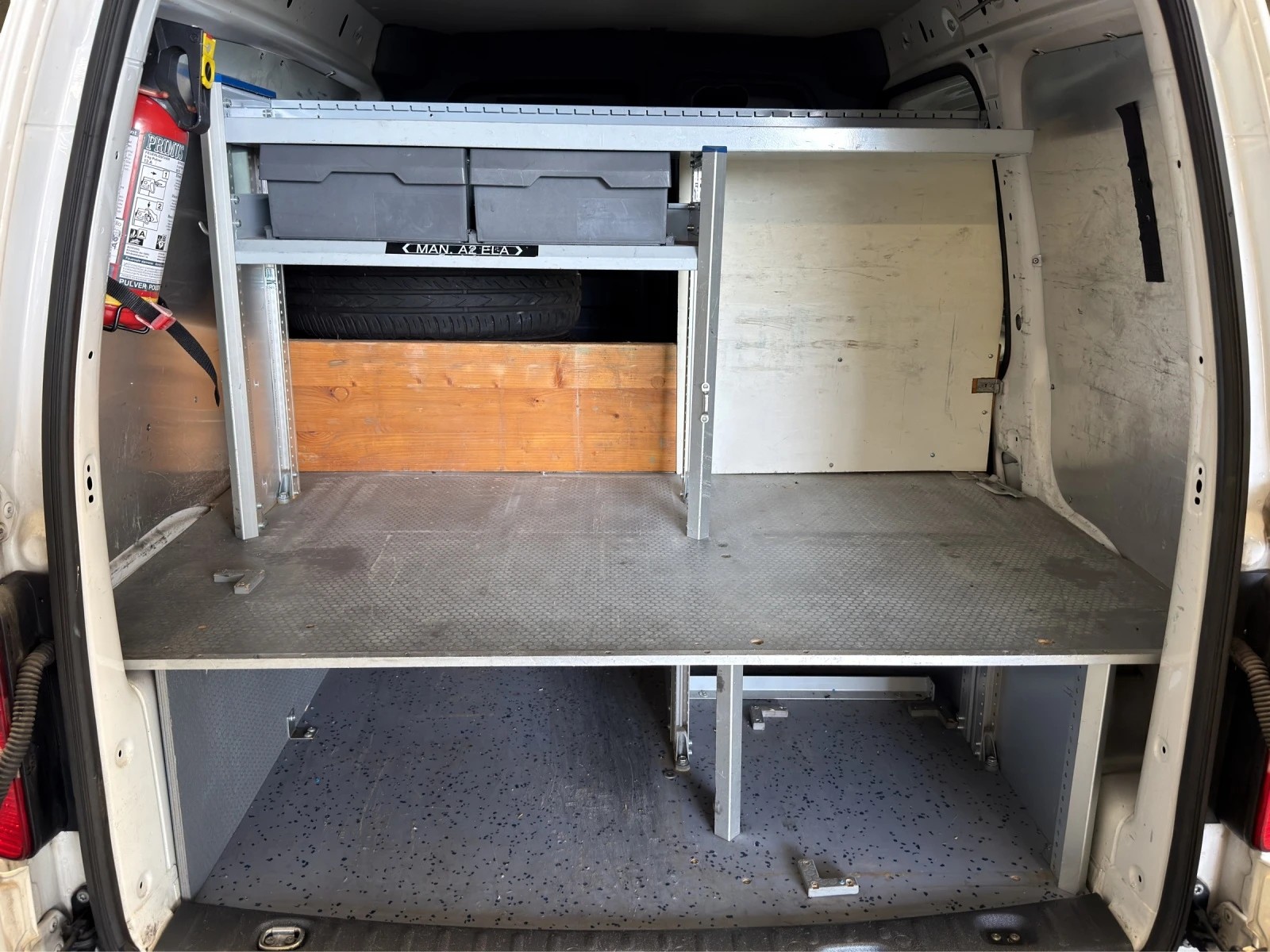 VW VW VW Caddy 2.0 TDI 4Motion-image-10