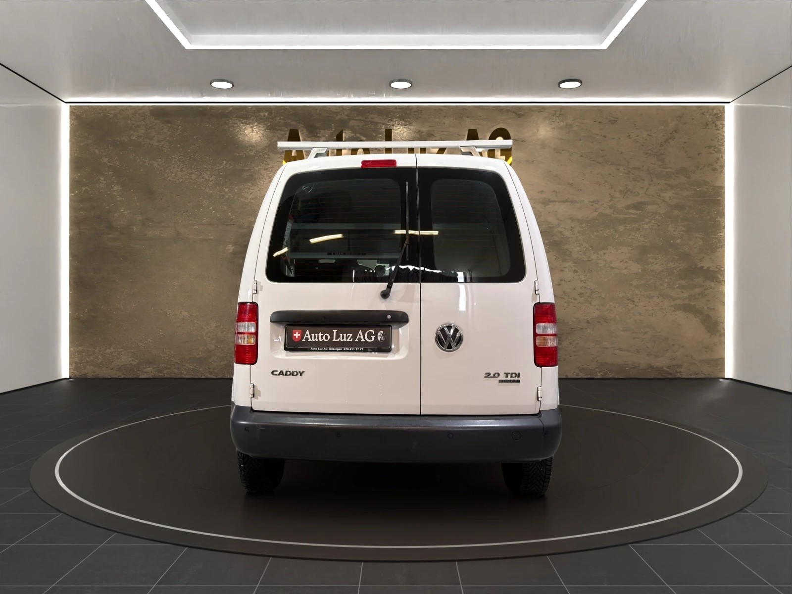 VW VW VW Caddy 2.0 TDI 4Motion-image-2