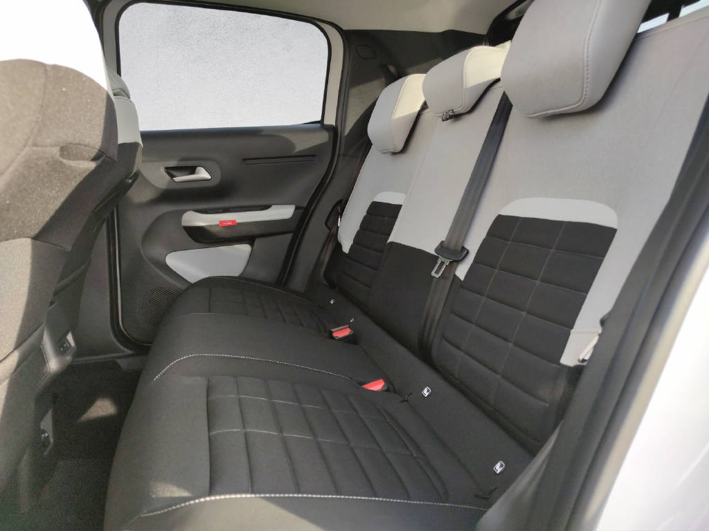 CITROEN C3 1.2 Hybrid Max-image-12