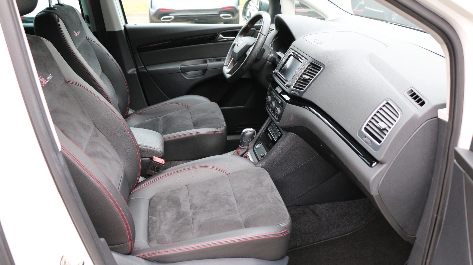 SEAT Alhambra 1.4TSI Style-image-25