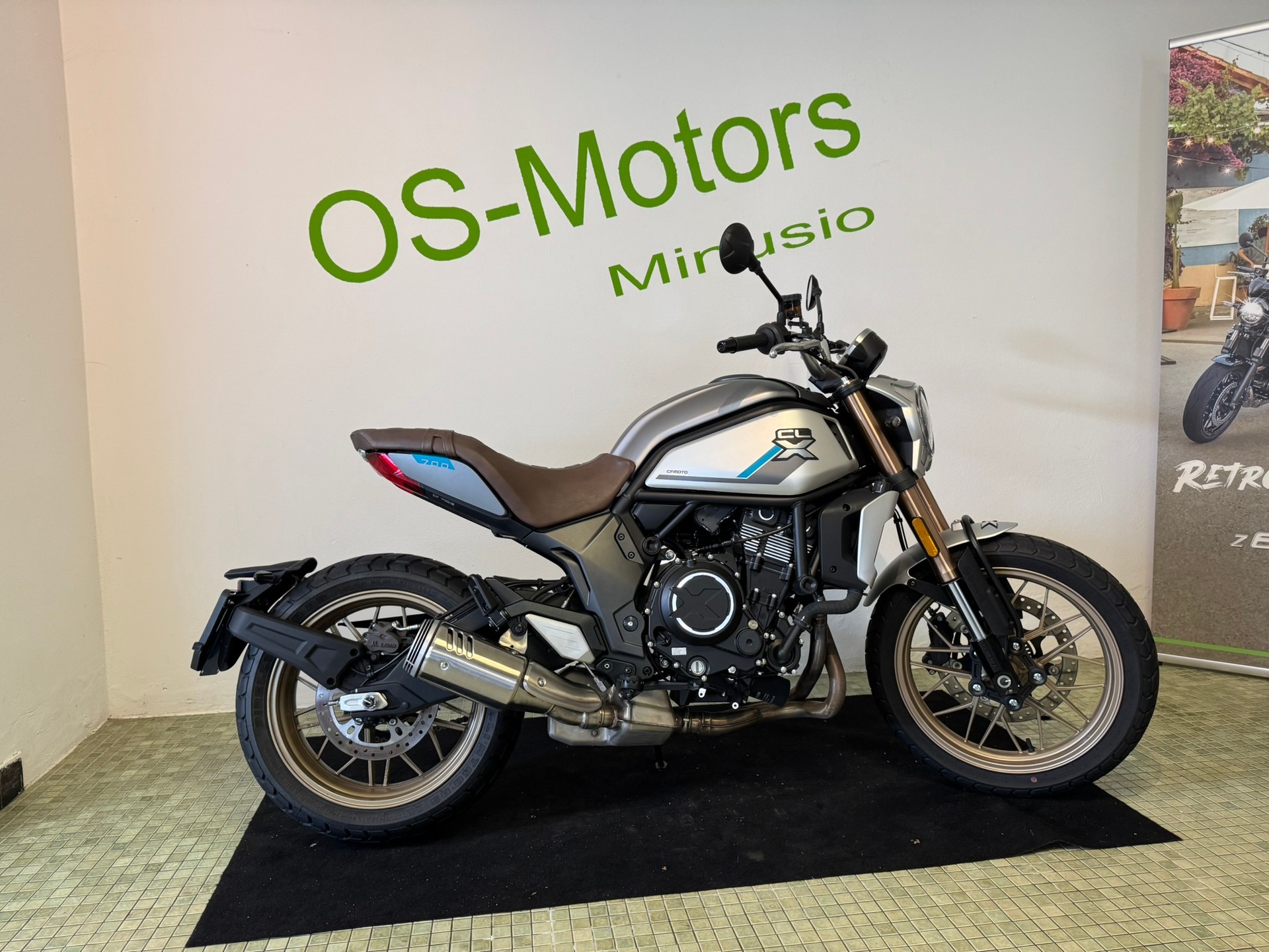 CF MOTO 700 CL-X Heritage-image-2