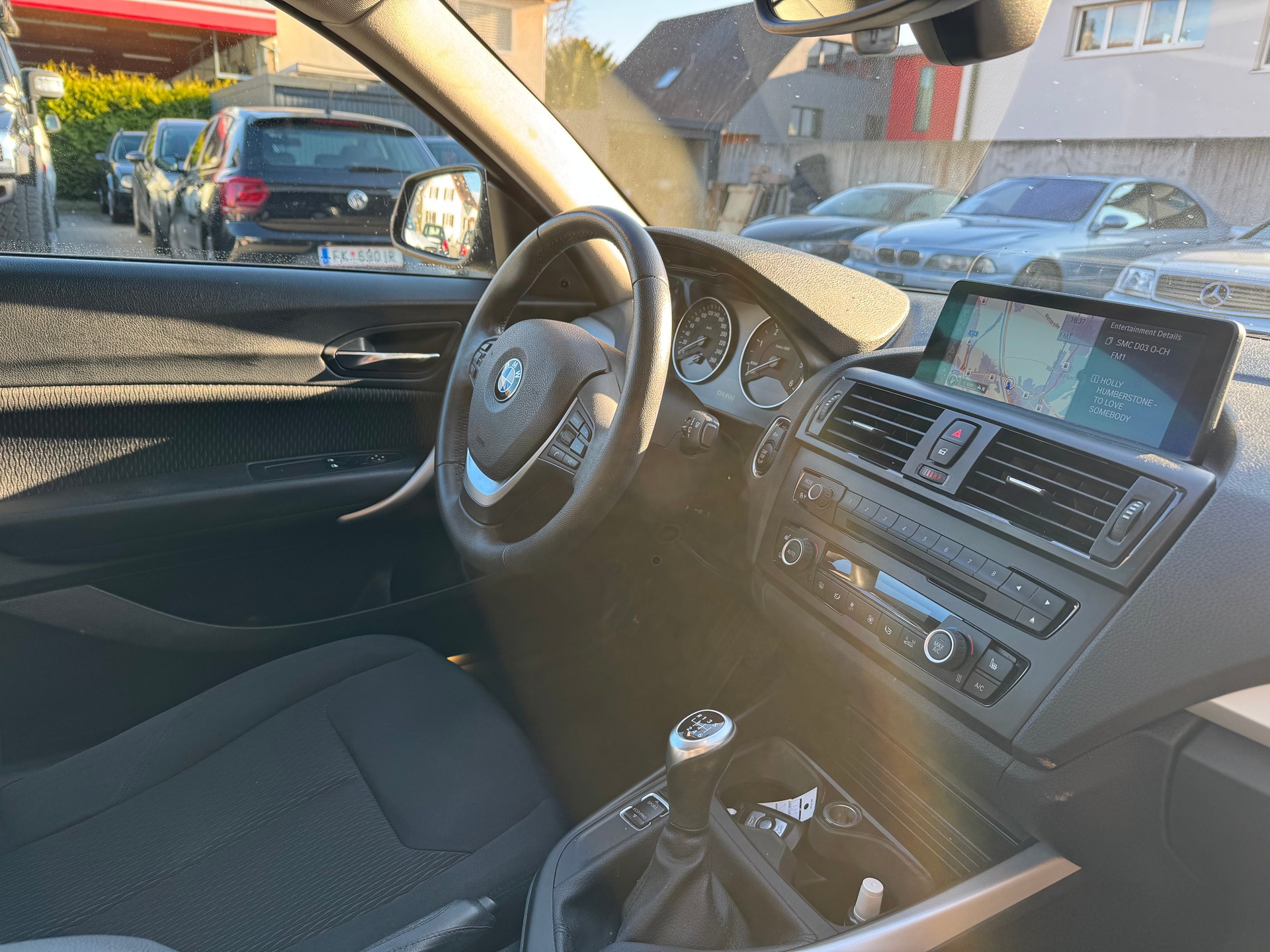 BMW 120d xDrive Urban Line-image-5