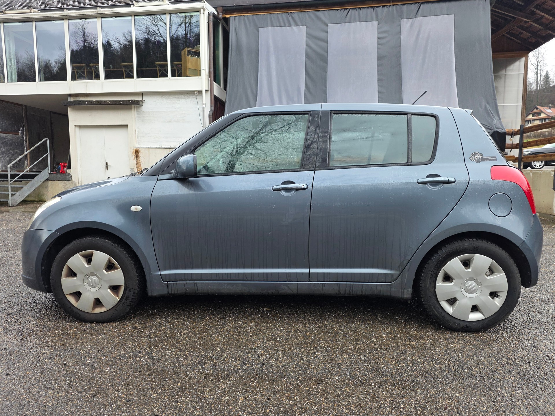 SUZUKI Swift 1.3i 16V GL ☆☆☆ Exportfahrzeug ☆☆☆-image-5