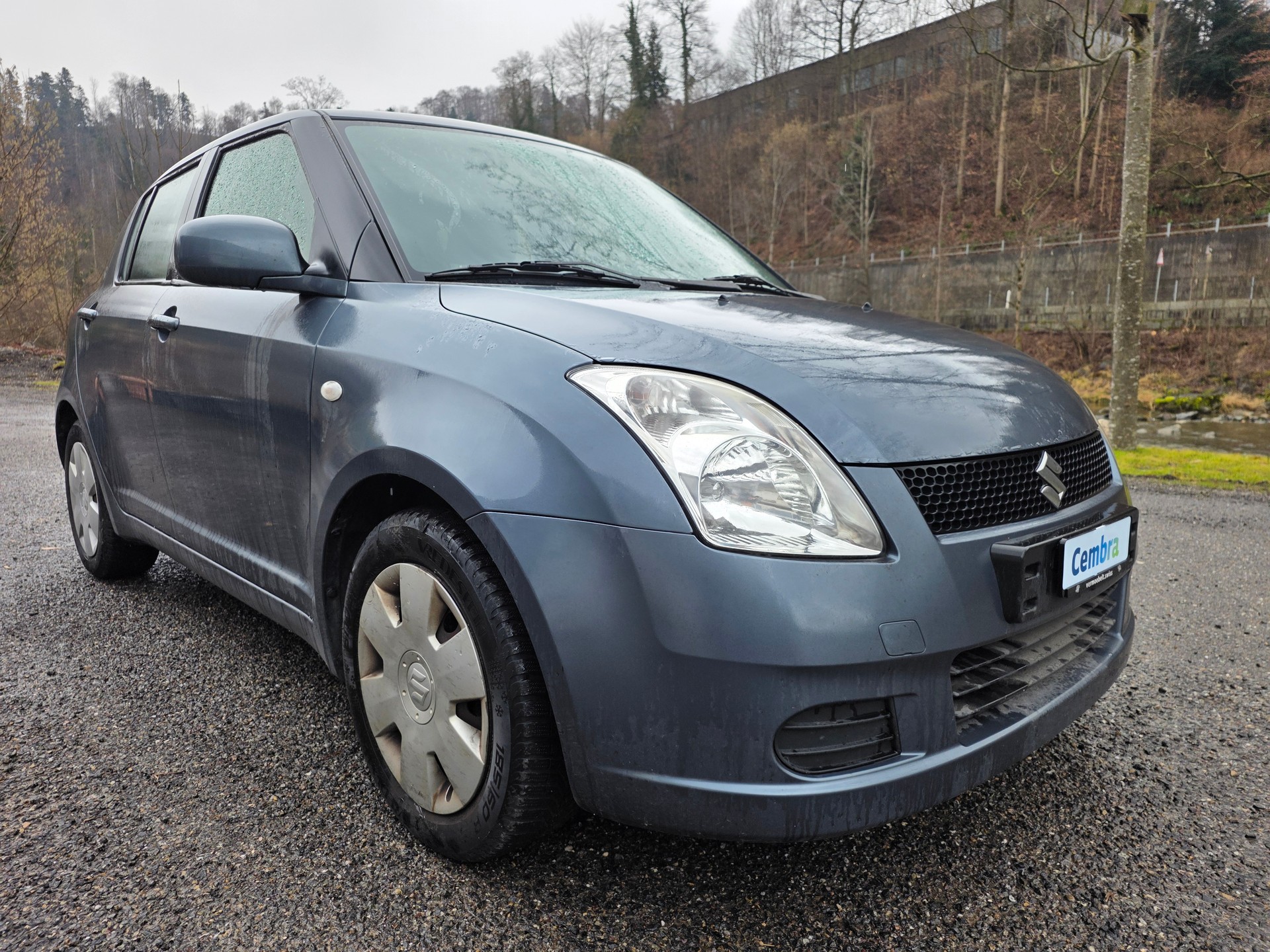 SUZUKI Swift 1.3i 16V GL ☆☆☆ Exportfahrzeug ☆☆☆-image-0