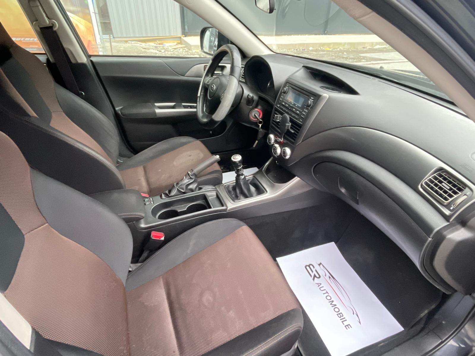 SUBARU Impreza 2.0DXV Style-image-8