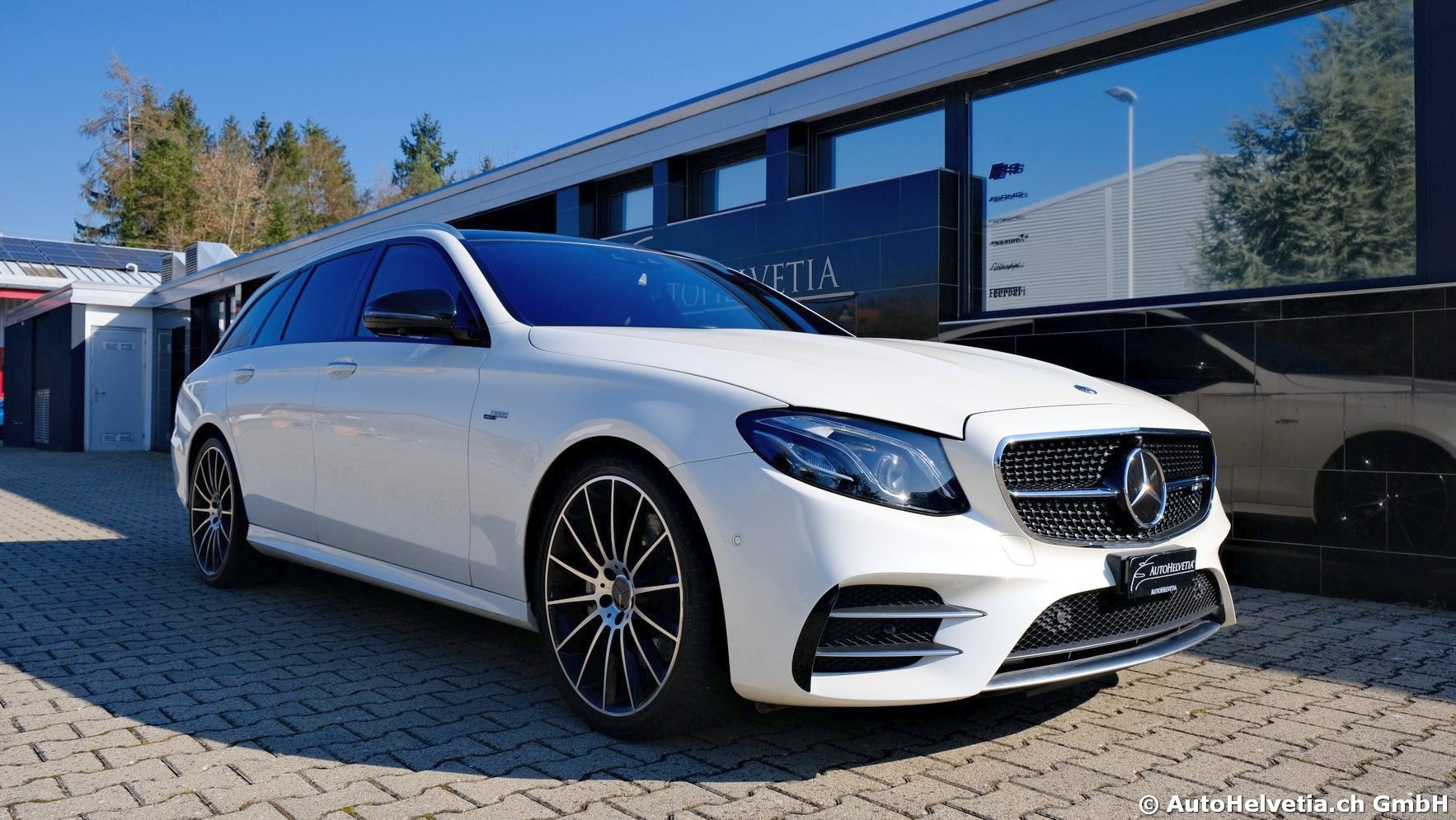 MERCEDES-BENZ E 53 AMG 4Matic 9G-Tronic T-Modell-showroom-element-1