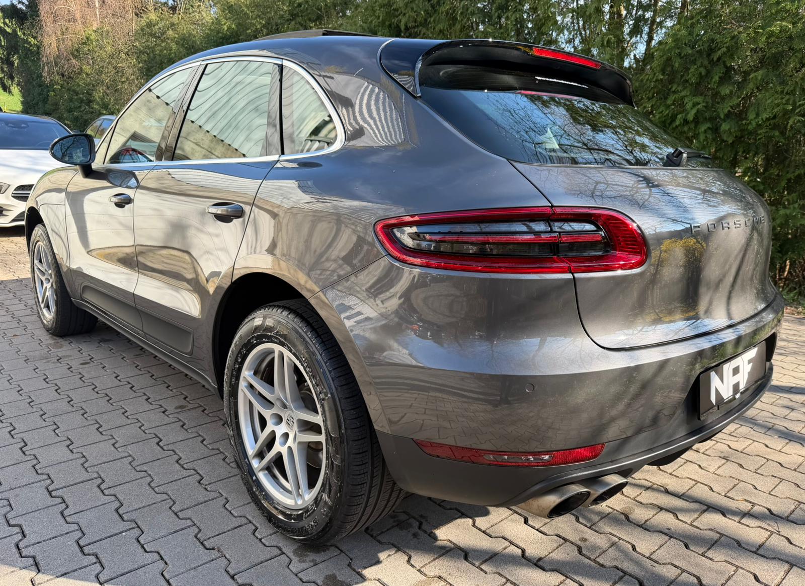 PORSCHE Macan S PDK-image-2