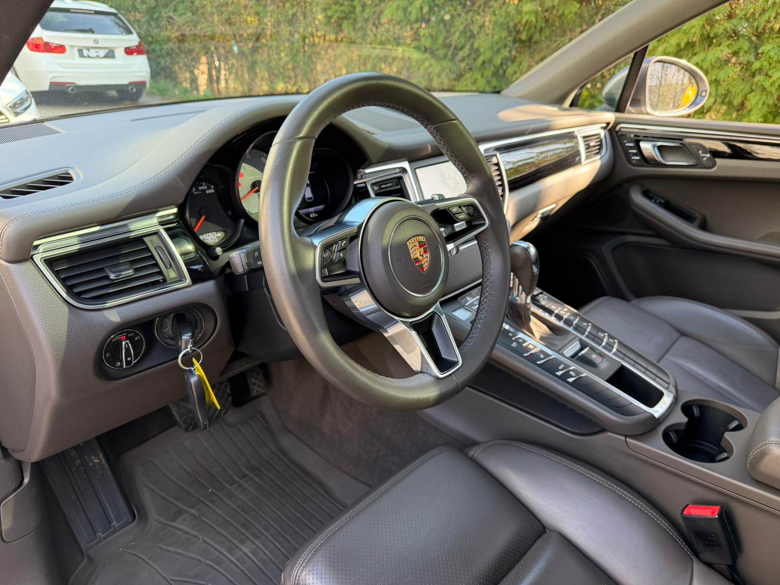 PORSCHE Macan S PDK-image-11