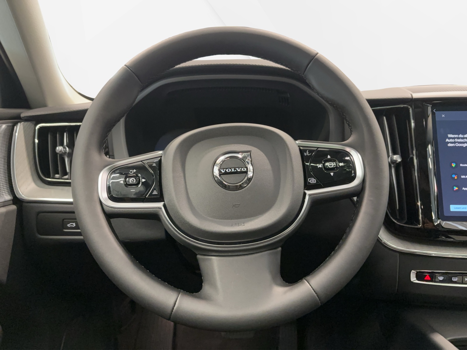 VOLVO XC60 2.0 T8 eAWD Ultra Bright Polestar Performance-image-6