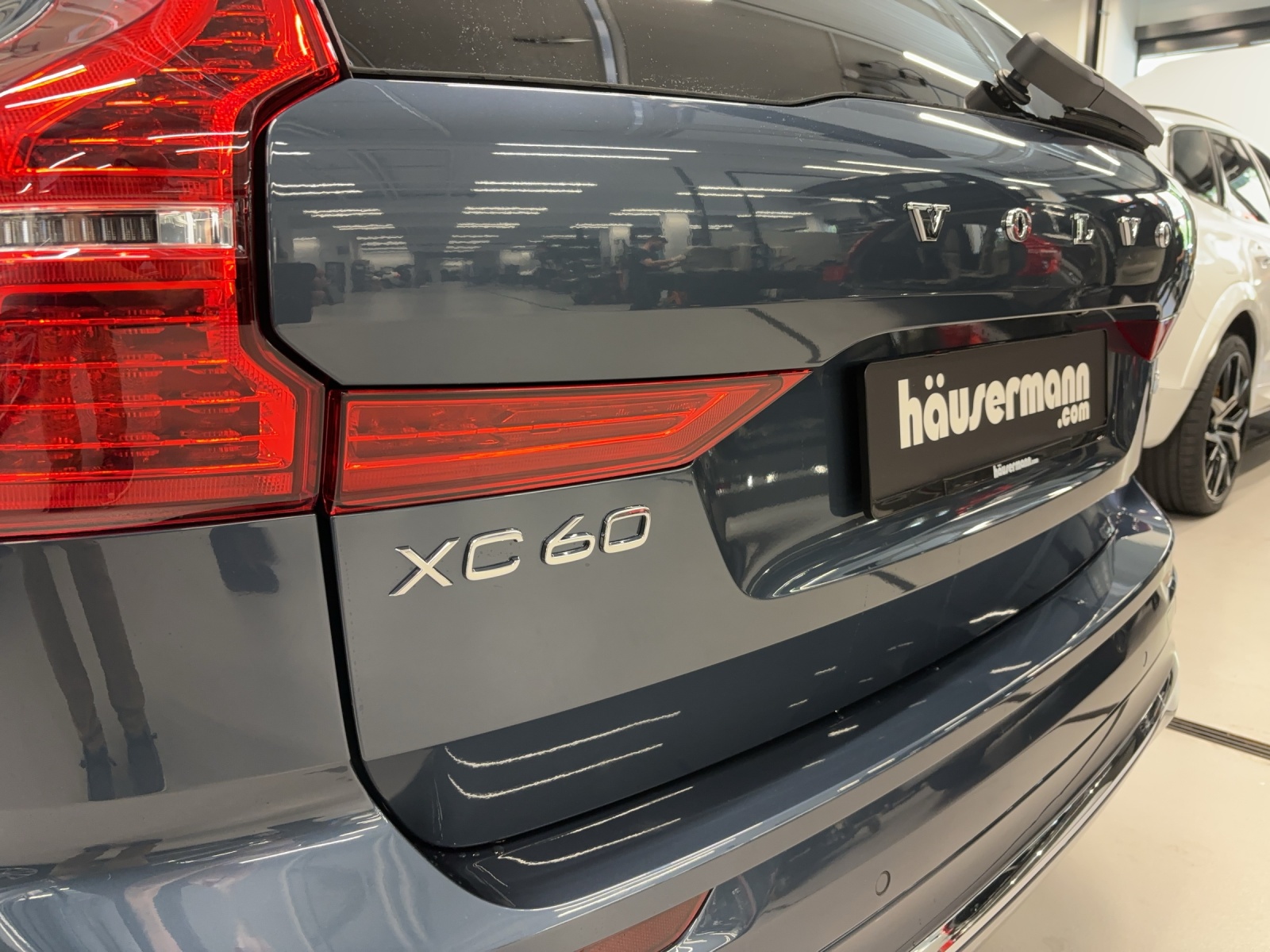 VOLVO XC60 2.0 T8 eAWD Ultra Bright Polestar Performance-image-14