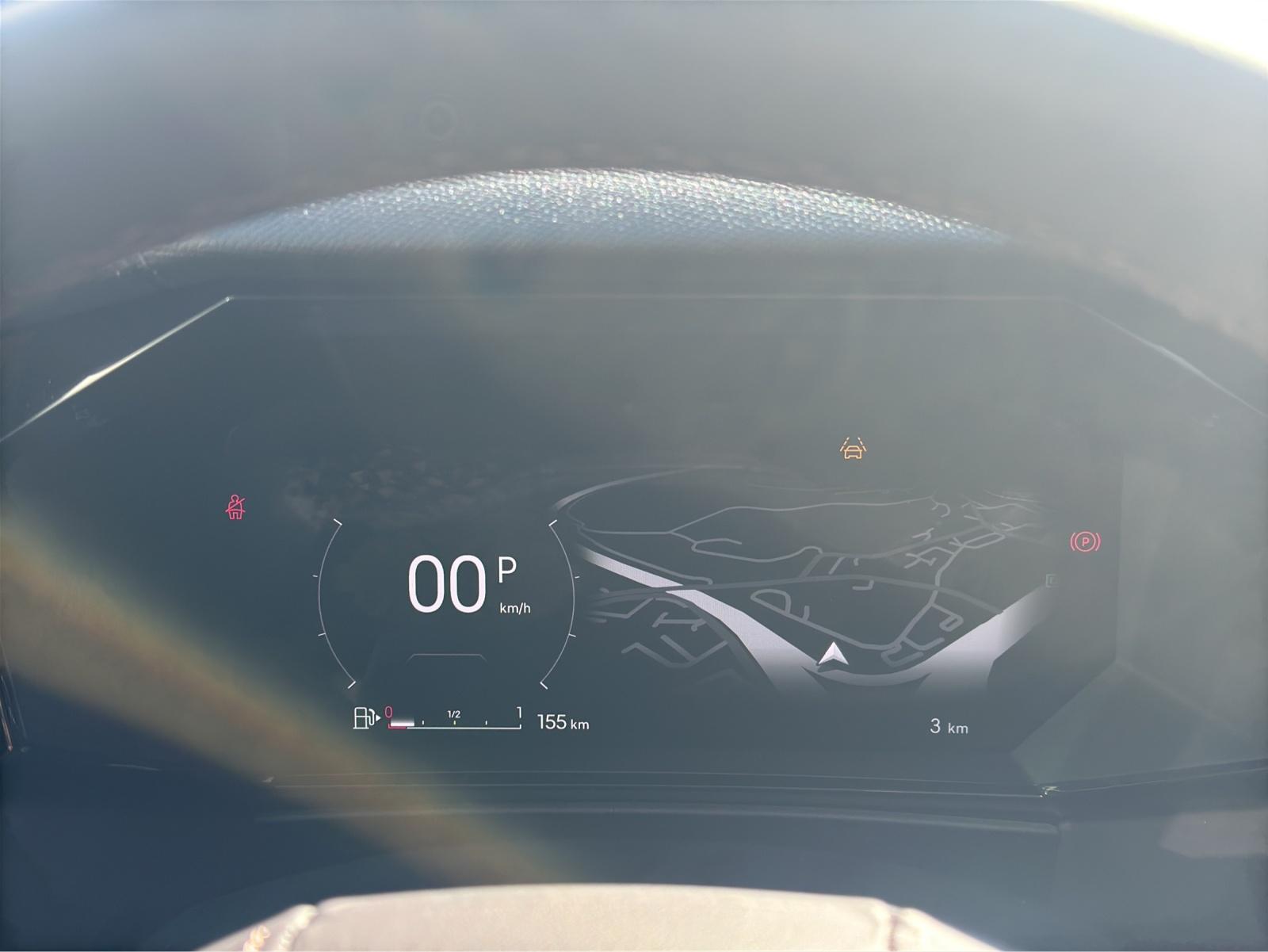 DS AUTOMOBILES No4 1.2 Hybrid 145 Étoile Nappa-image-11