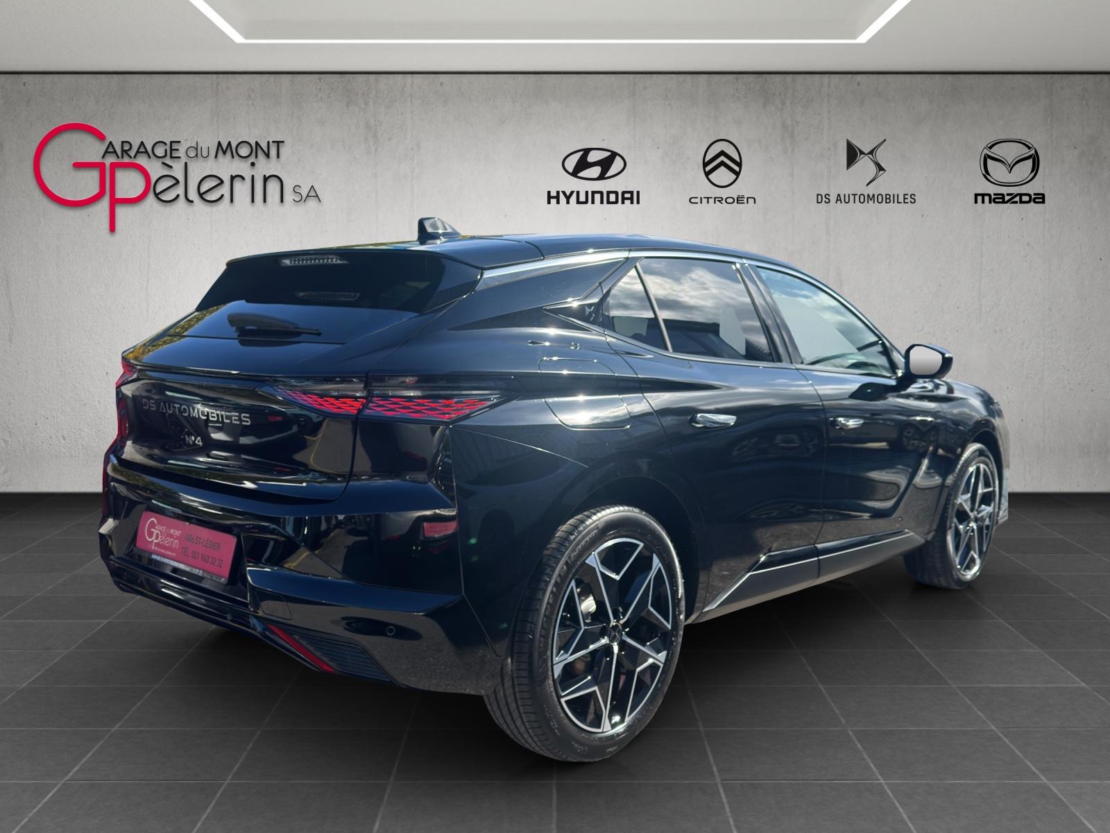 DS AUTOMOBILES No4 1.2 Hybrid 145 Étoile Nappa-showroom-element-3