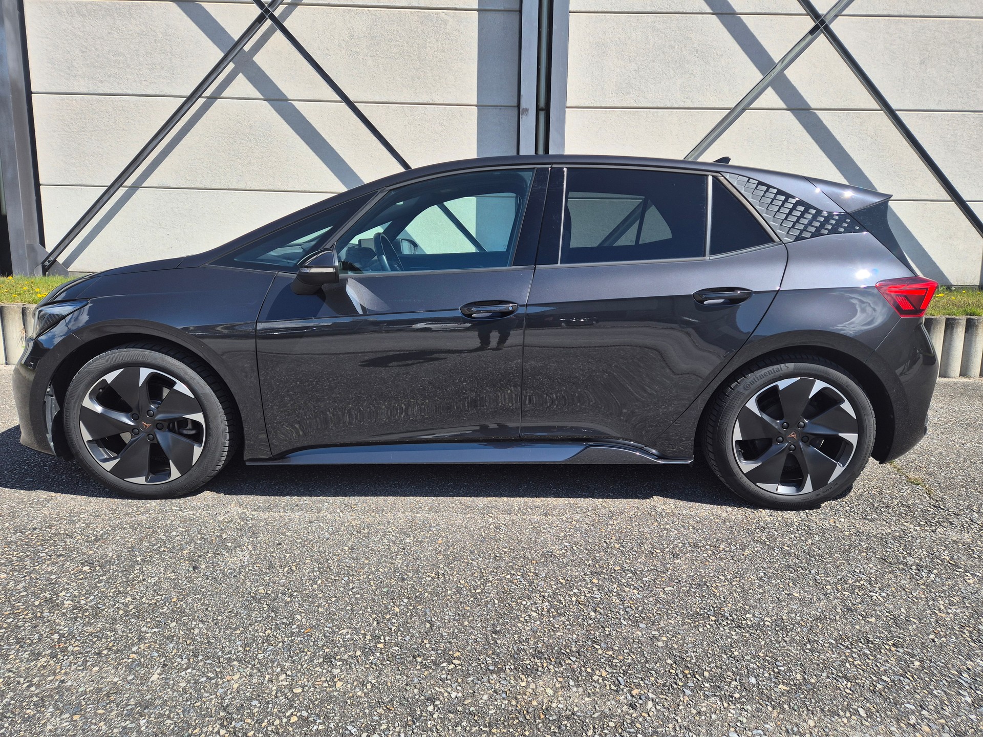 CUPRA Born 58 kWh-image-2