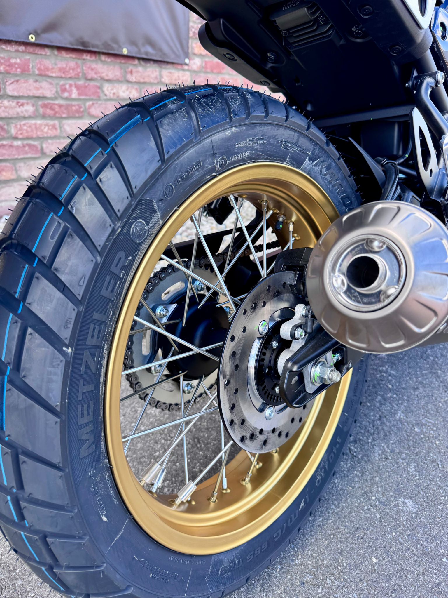 YAMAHA XSR 125 Legacy-image-4